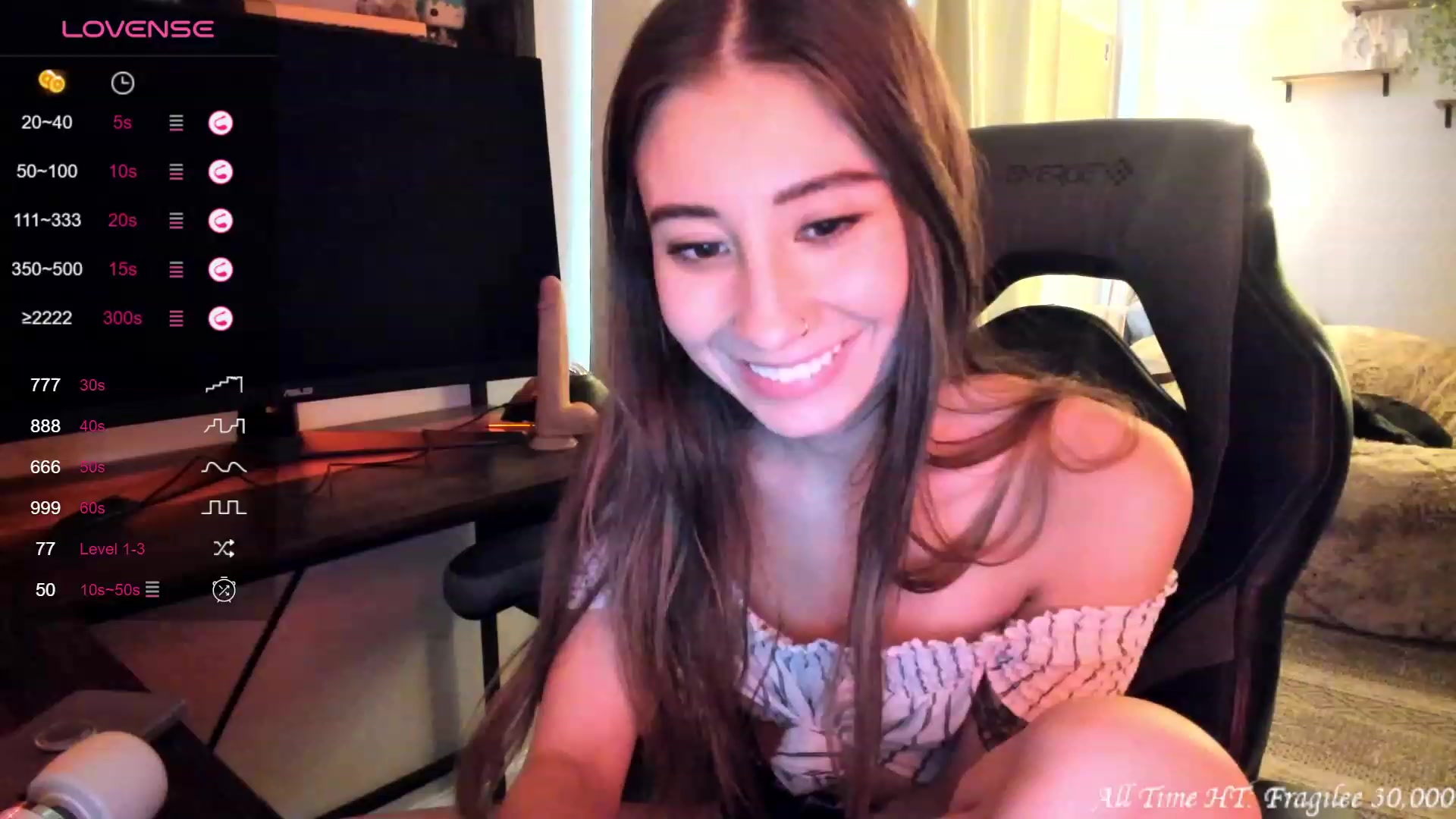 Gallery image thumbnail from lory_babygirl's myfreecams stream on, 10/20/2023, 21:16 image 20 of 20