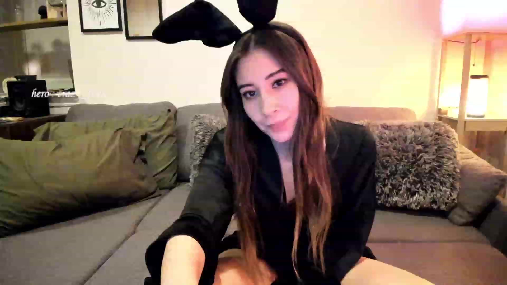Gallery image thumbnail from lory_babygirl's myfreecams stream on, 10/28/2023, 01:04 image 16 of 20