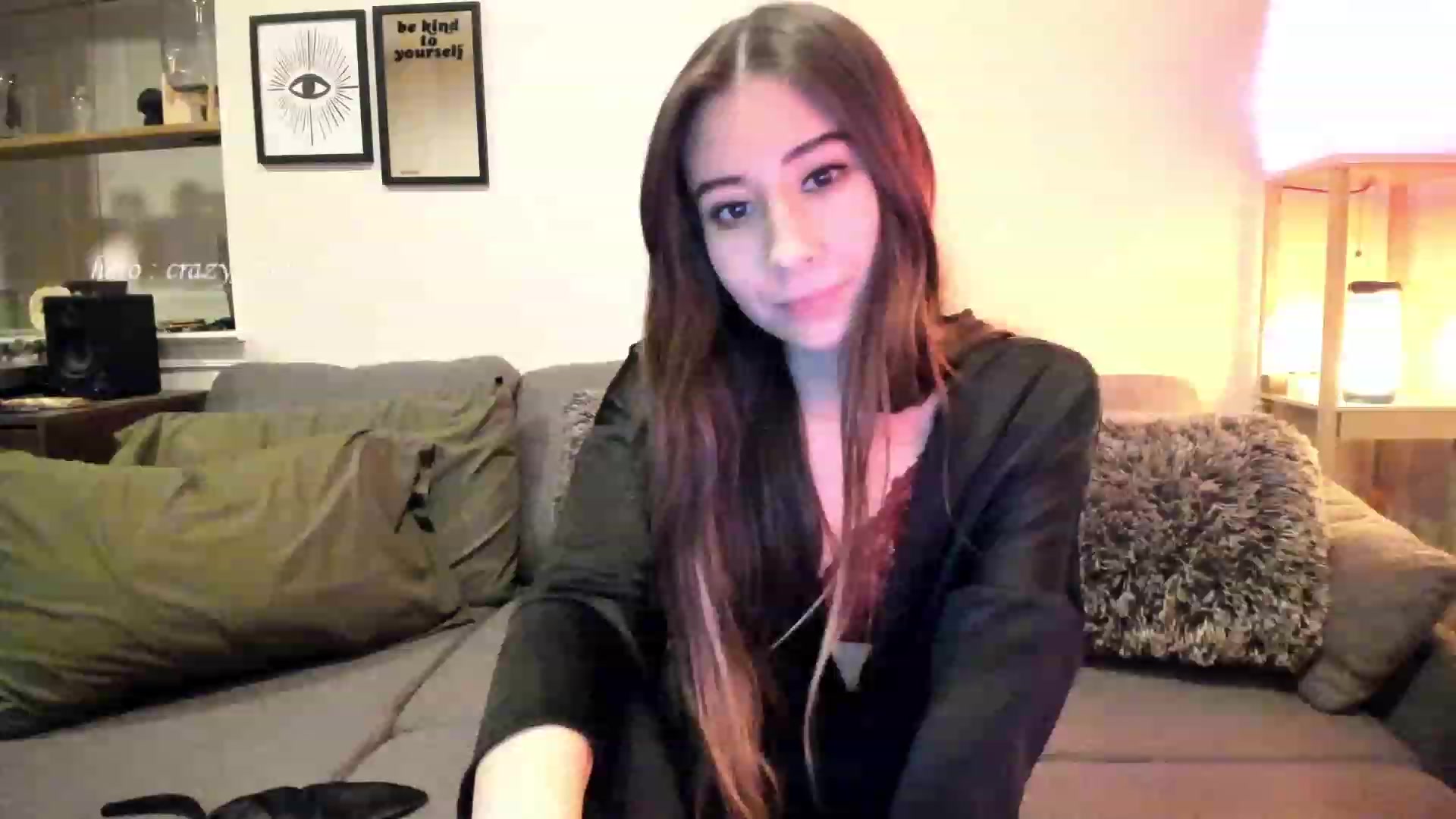 Gallery image thumbnail from lory_babygirl's myfreecams stream on, 10/28/2023, 01:04 image 5 of 20