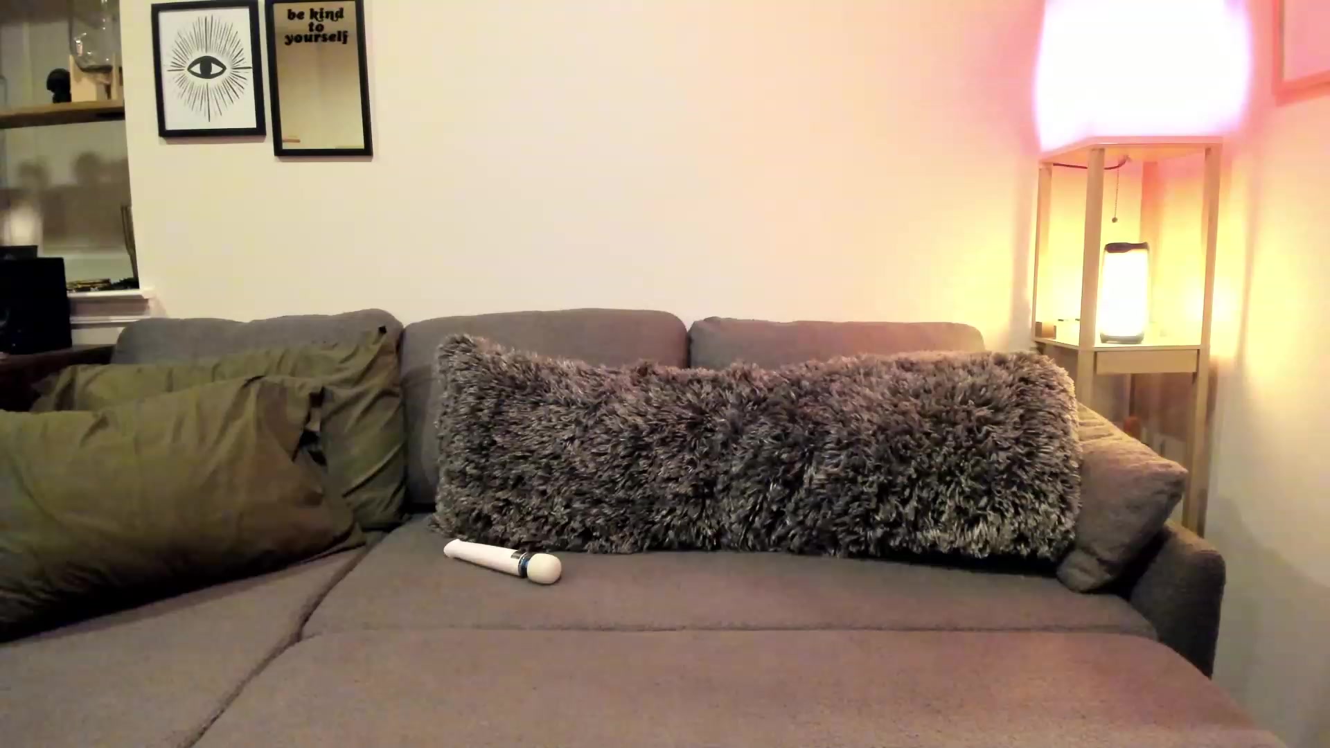 Gallery image thumbnail from lory_babygirl's myfreecams stream on, 10/28/2023, 04:12 image 2 of 20