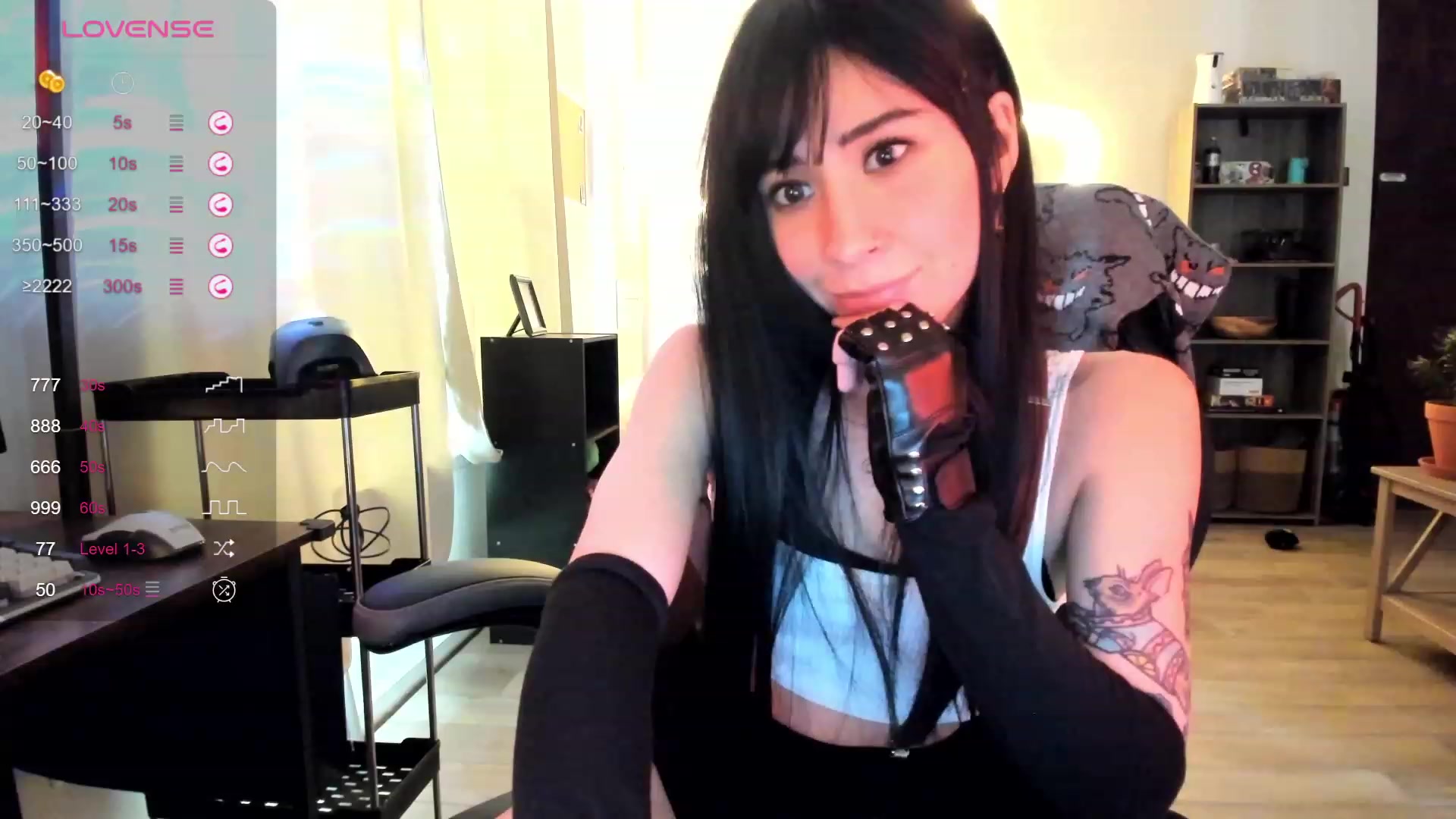 Gallery image thumbnail from lory_babygirl's myfreecams stream on, 10/31/2023, 17:03 image 3 of 20