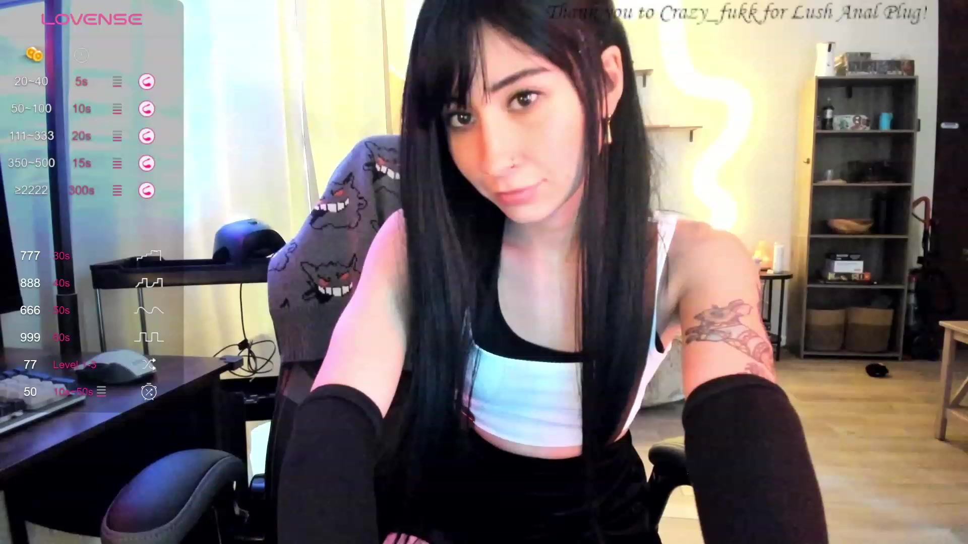 Gallery image thumbnail from lory_babygirl's myfreecams stream on, 10/31/2023, 17:03 image 15 of 20