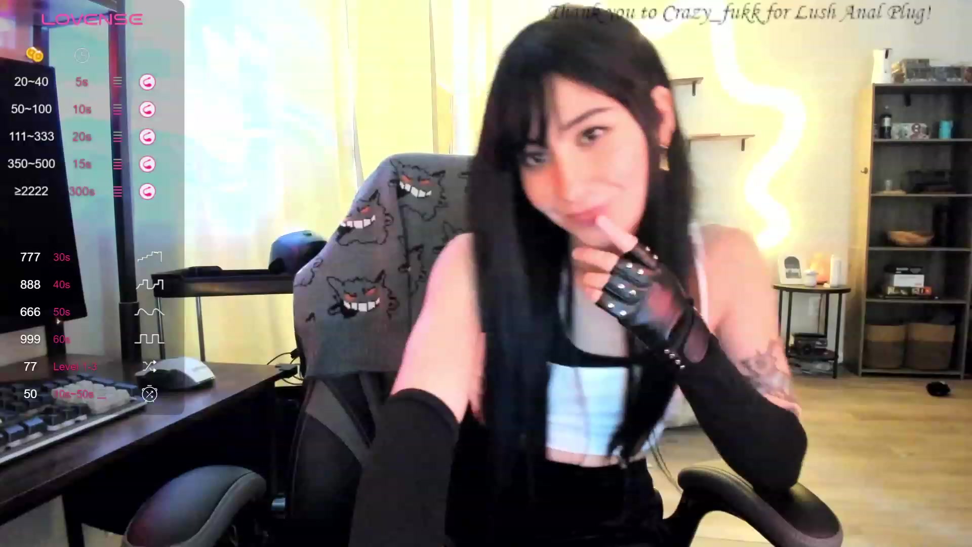 Gallery image thumbnail from lory_babygirl's myfreecams stream on, 10/31/2023, 17:03 image 18 of 20