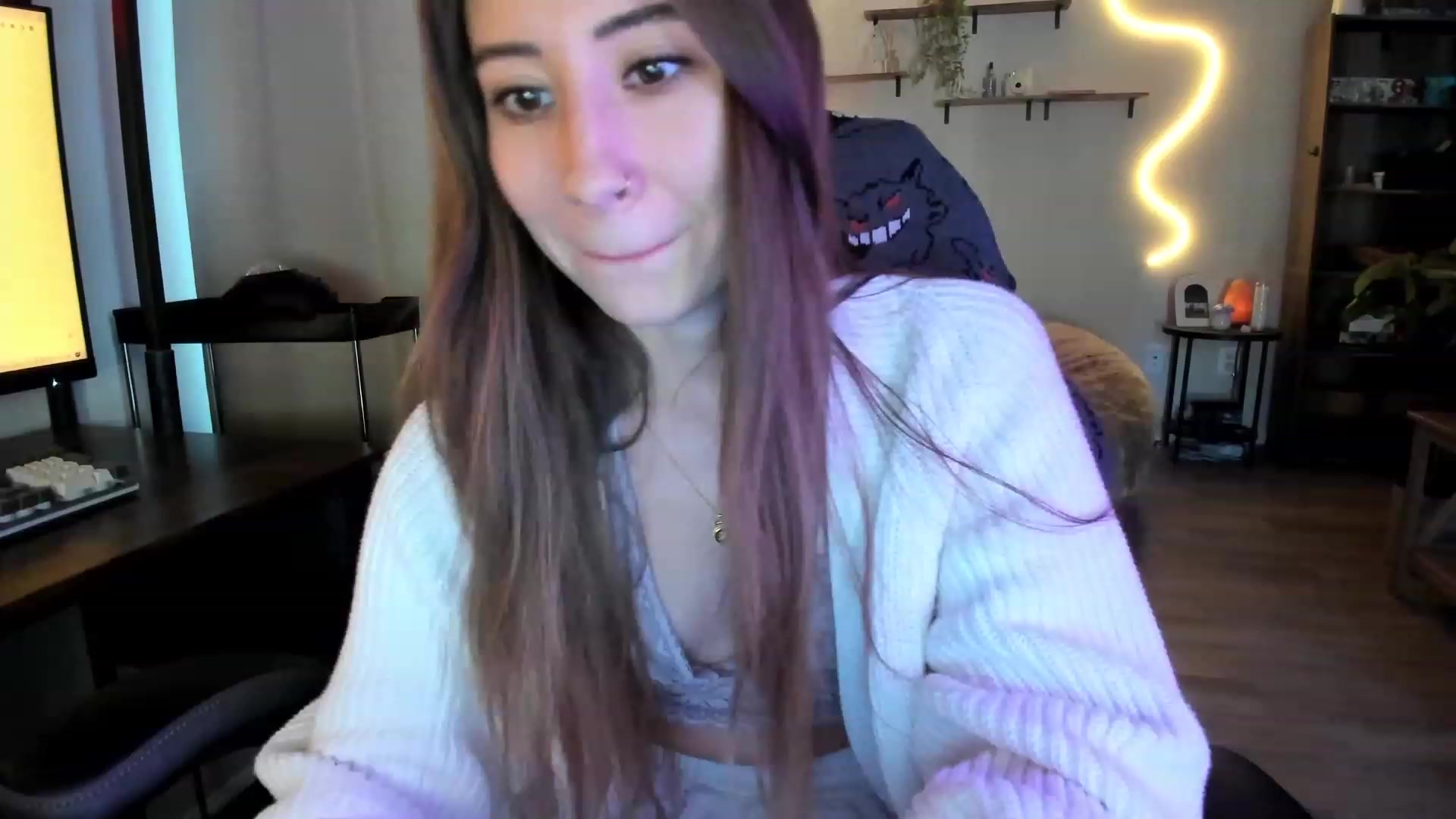 Gallery image thumbnail from lory_babygirl's myfreecams stream on, 11/02/2023, 19:02 image 5 of 20