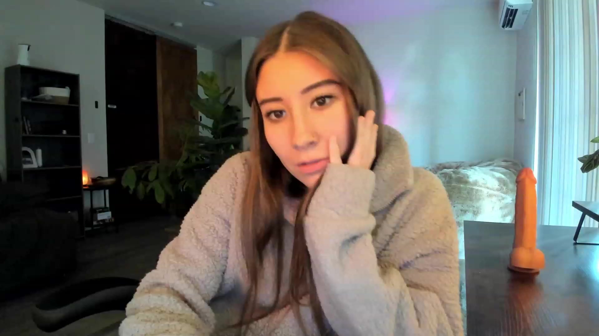 Gallery image thumbnail from lory_babygirl's myfreecams stream on, 11/15/2023, 18:47 image 4 of 20