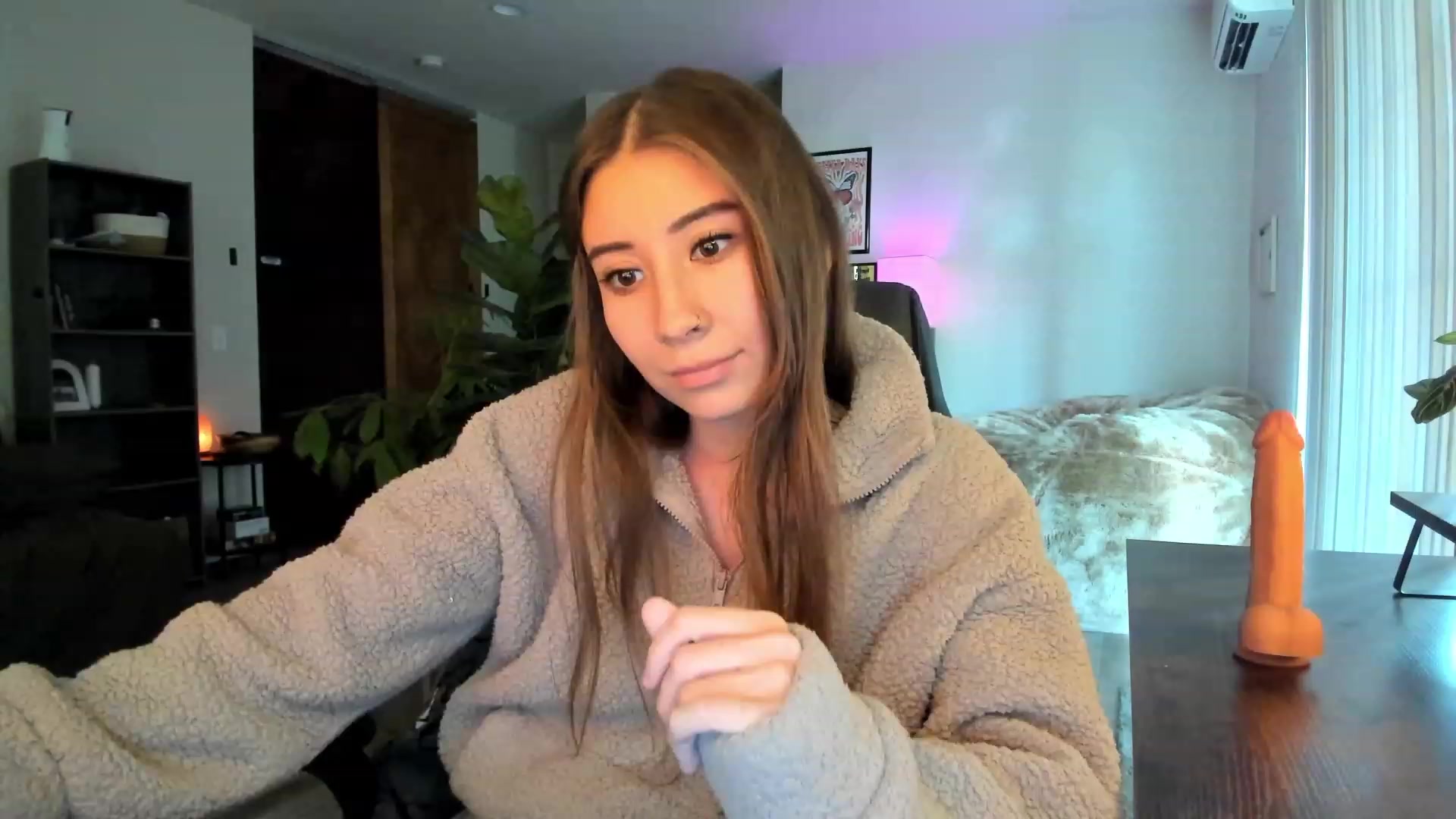 Gallery image thumbnail from lory_babygirl's myfreecams stream on, 11/15/2023, 18:47 image 3 of 20