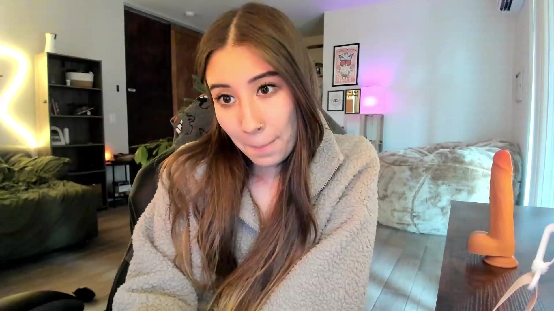 Gallery image thumbnail from lory_babygirl's myfreecams stream on, 11/15/2023, 20:29 image 7 of 20