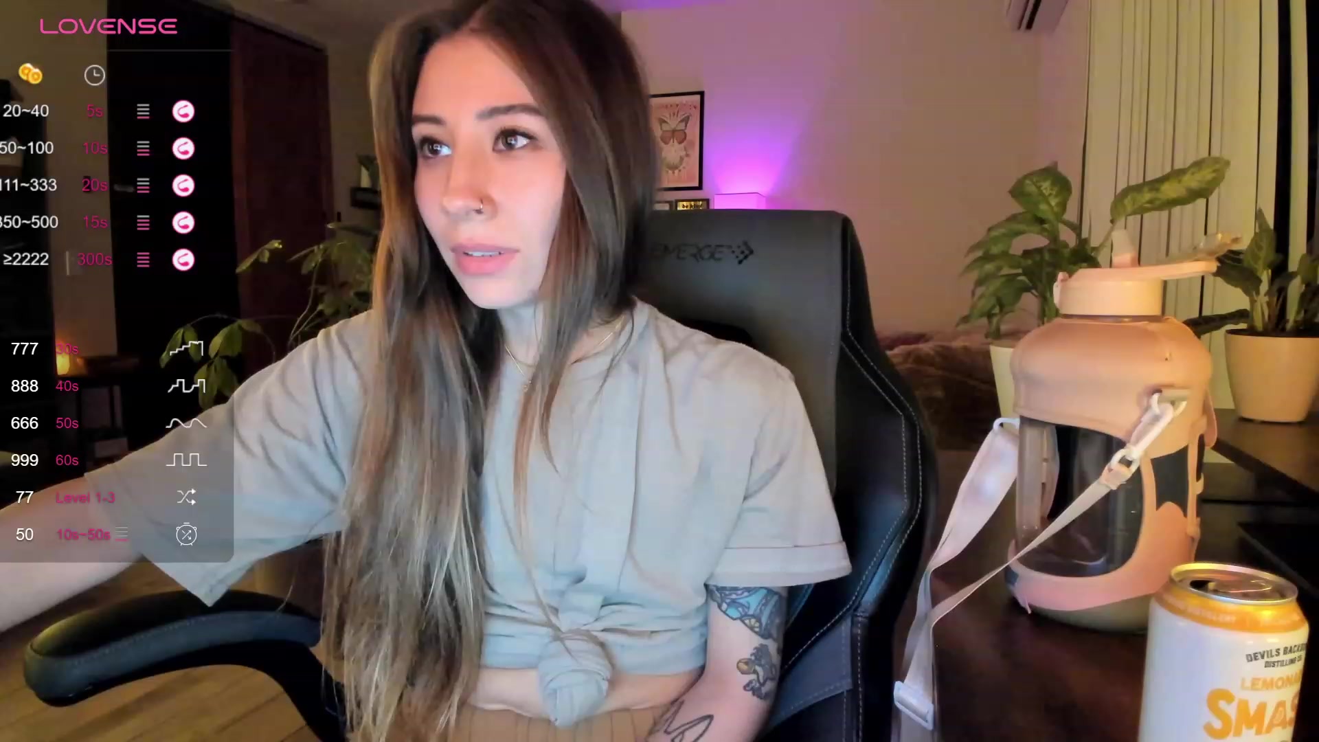 Gallery image thumbnail from lory_babygirl's myfreecams stream on, 11/23/2023, 02:08 image 6 of 20