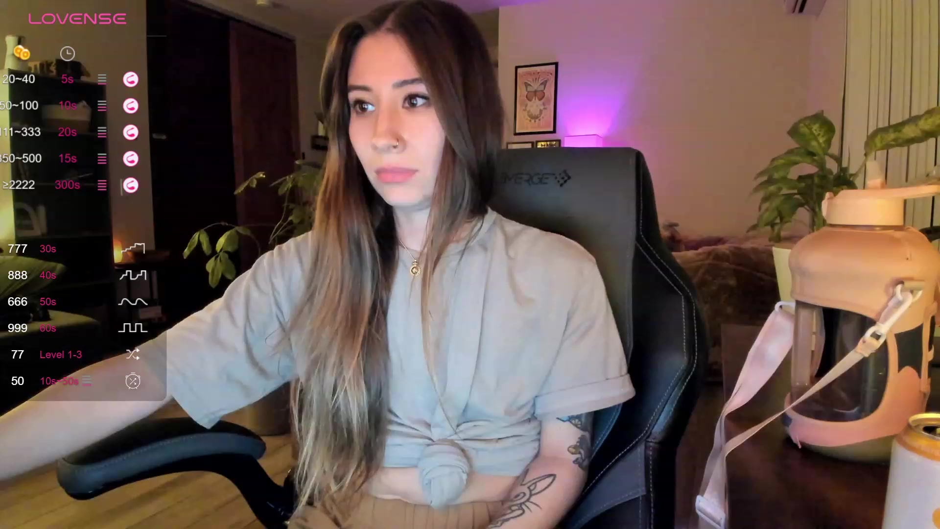 Gallery image thumbnail from lory_babygirl's myfreecams stream on, 11/23/2023, 02:08 image 9 of 20