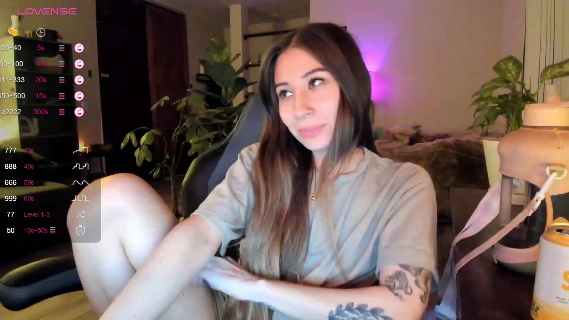 Gallery image thumbnail from lory_babygirl's myfreecams stream on, 11/23/2023, 03:39 image 1 of 20