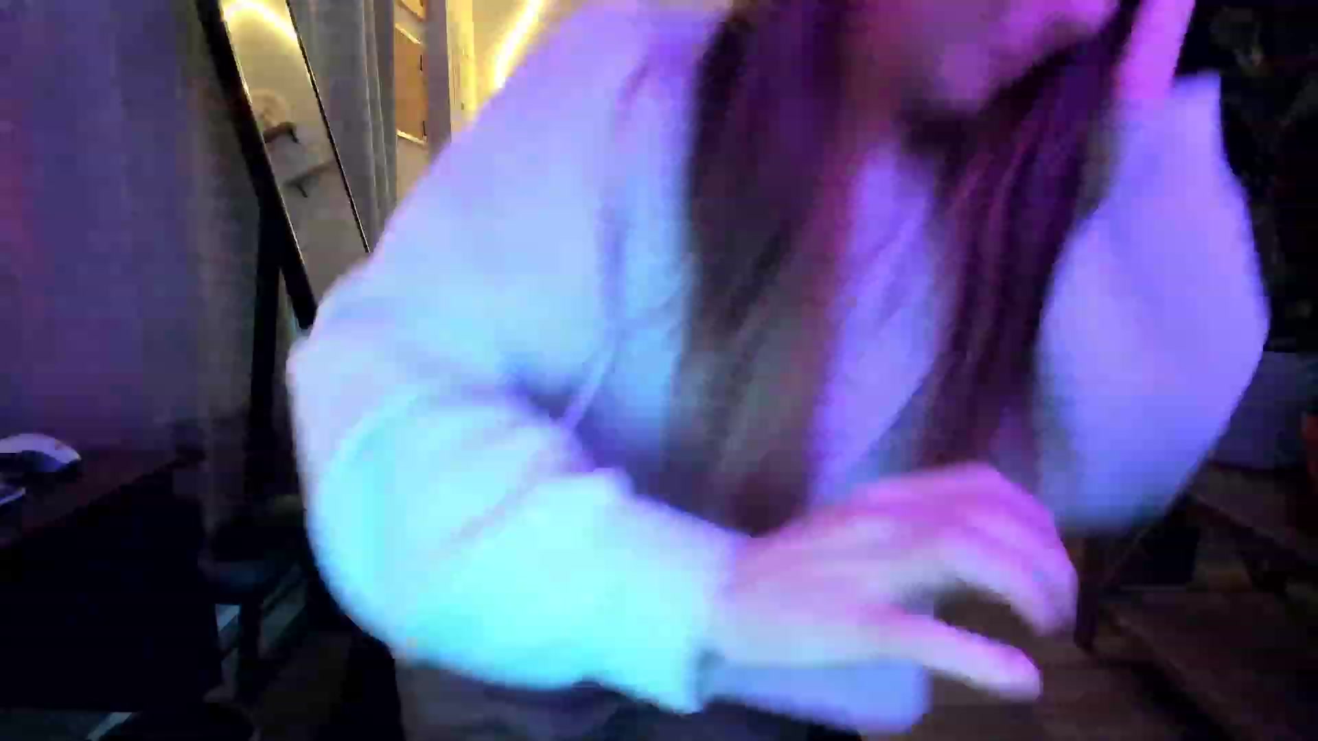 Gallery image thumbnail from lory_babygirl's myfreecams stream on, 12/20/2023, 20:30 image 18 of 20