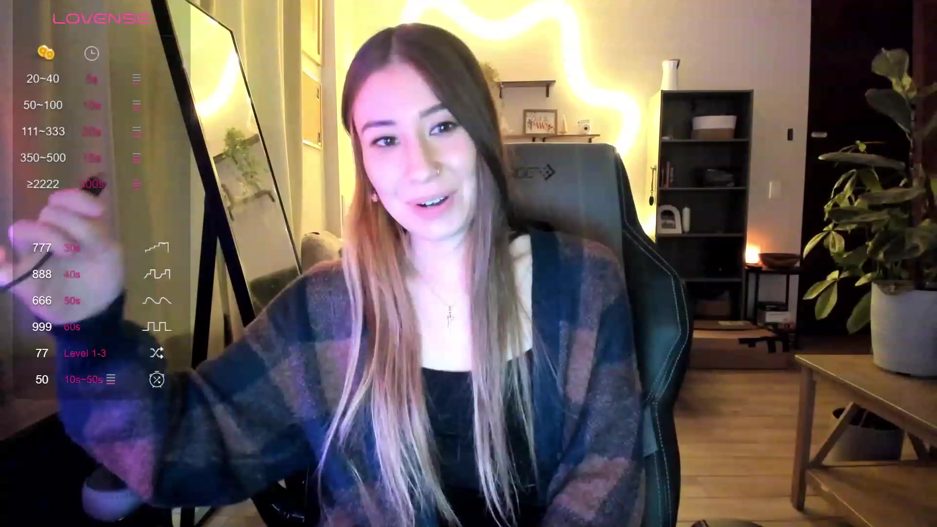 Gallery image thumbnail from lory_babygirl's myfreecams stream on, 12/21/2023, 21:07 image 9 of 20