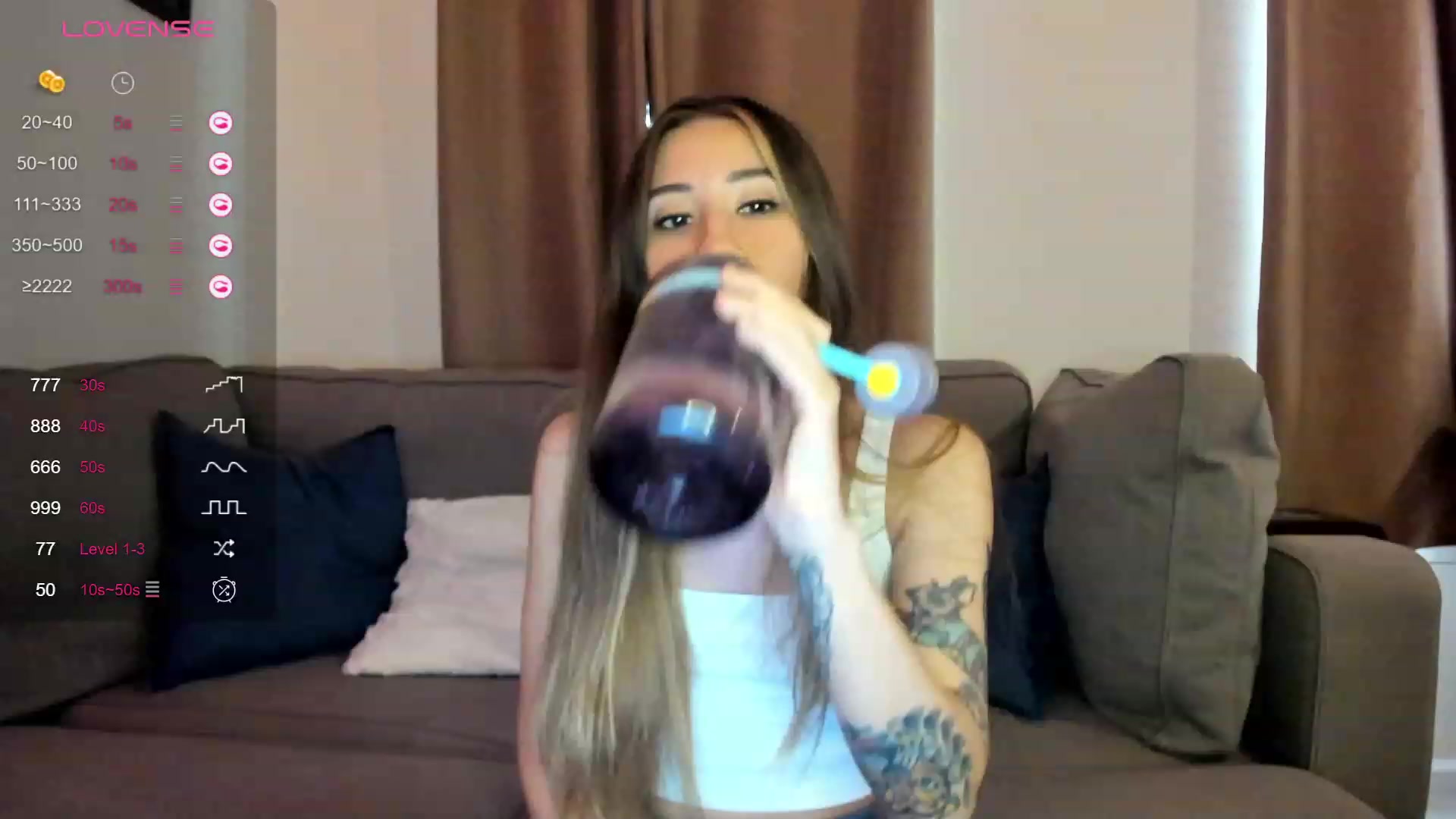 Gallery image thumbnail from lory_babygirl's myfreecams stream on, 01/24/2024, 18:37 image 9 of 20