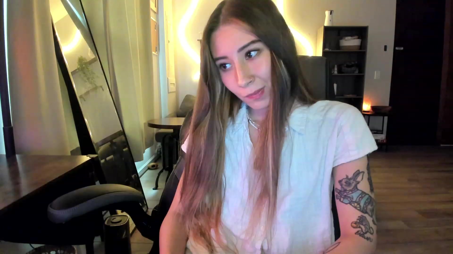 Gallery image thumbnail from lory_babygirl's myfreecams stream on, 01/30/2024, 20:34 image 19 of 20