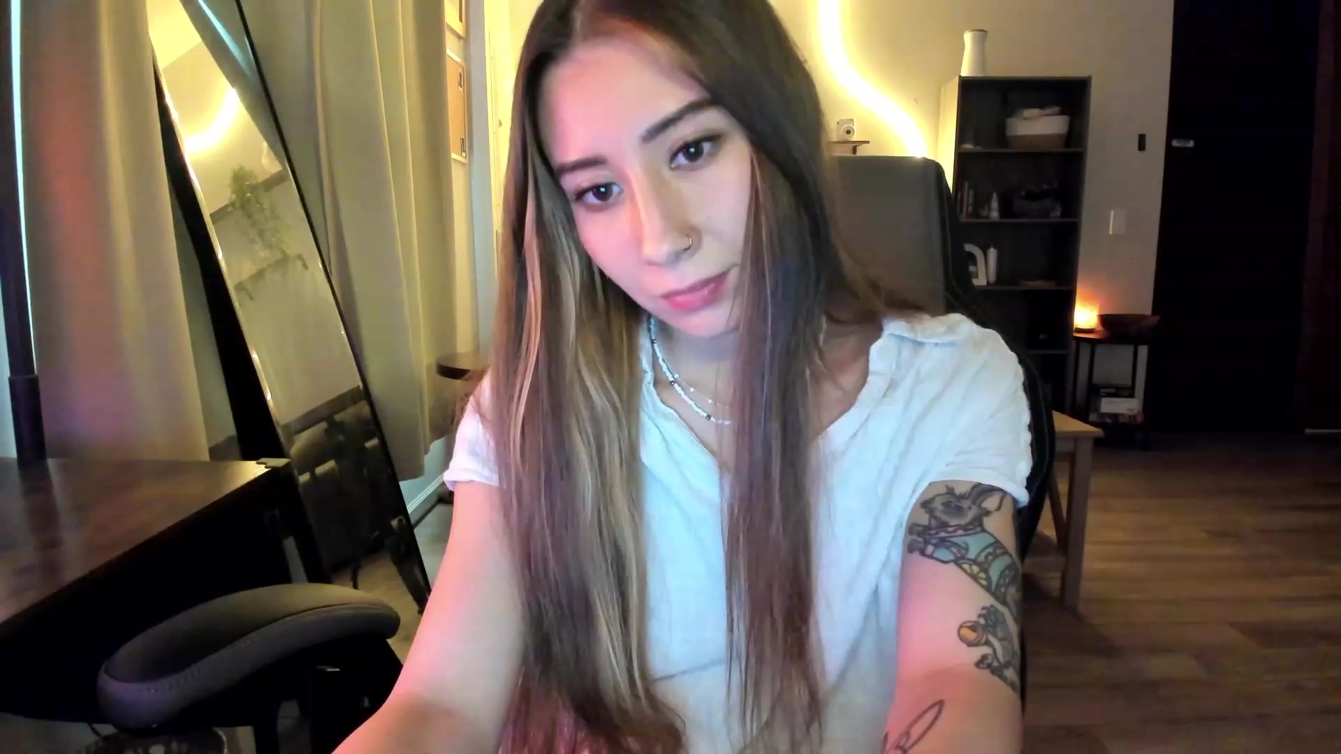 Gallery image thumbnail from lory_babygirl's myfreecams stream on, 01/30/2024, 21:30 image 2 of 20