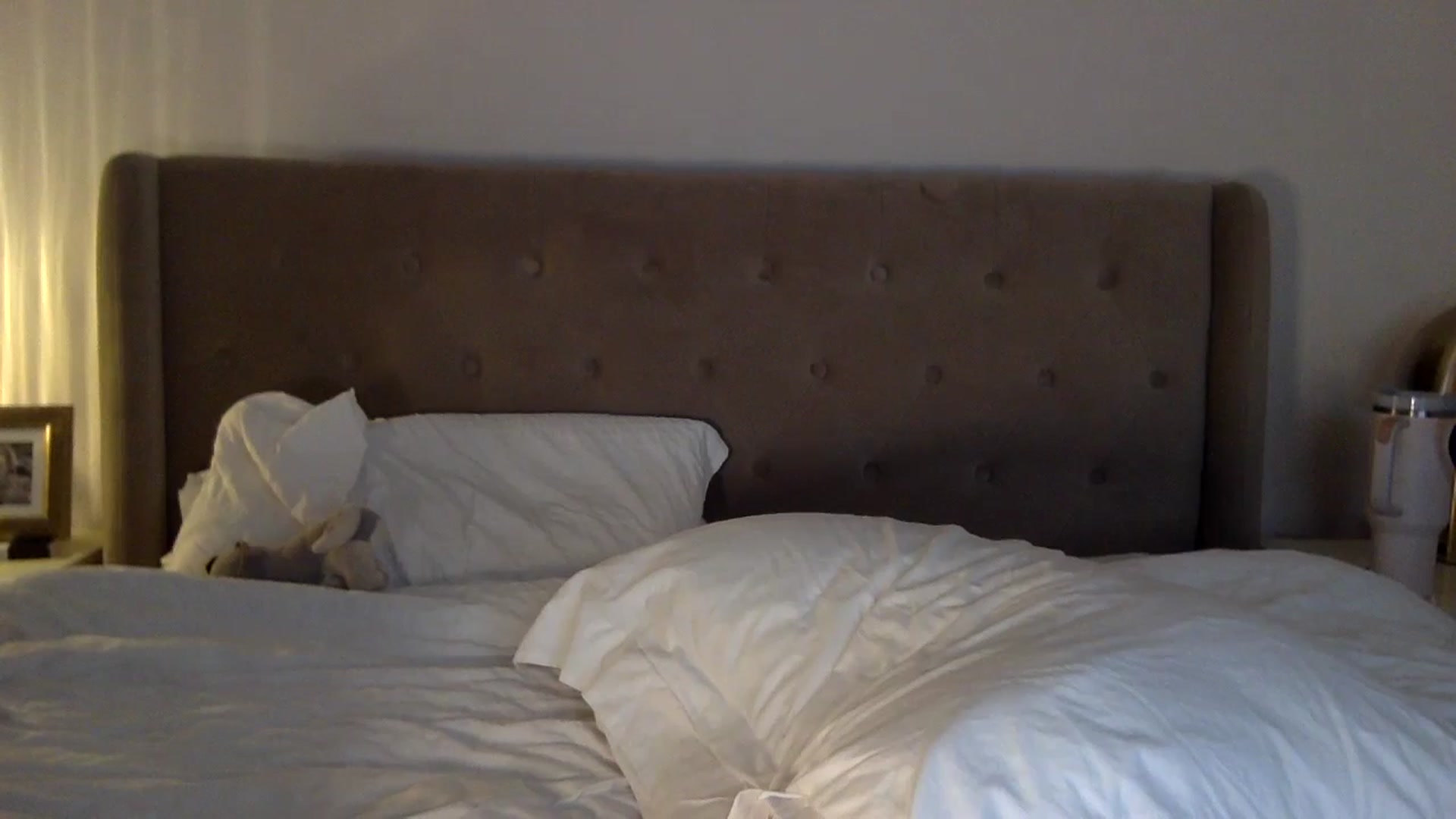 Gallery image thumbnail from louisezus's myfreecams stream on, 01/20/2026, 13:07 image 6 of 20