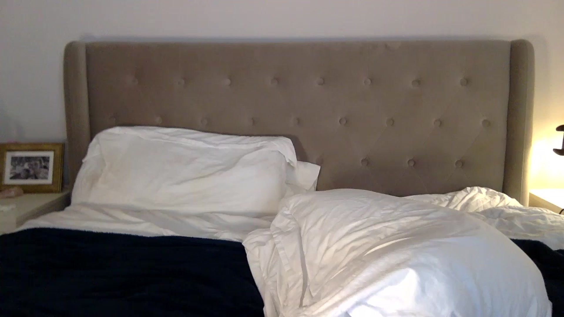 Gallery image thumbnail from louisezus's myfreecams stream on, 02/09/2026, 12:43 image 12 of 20