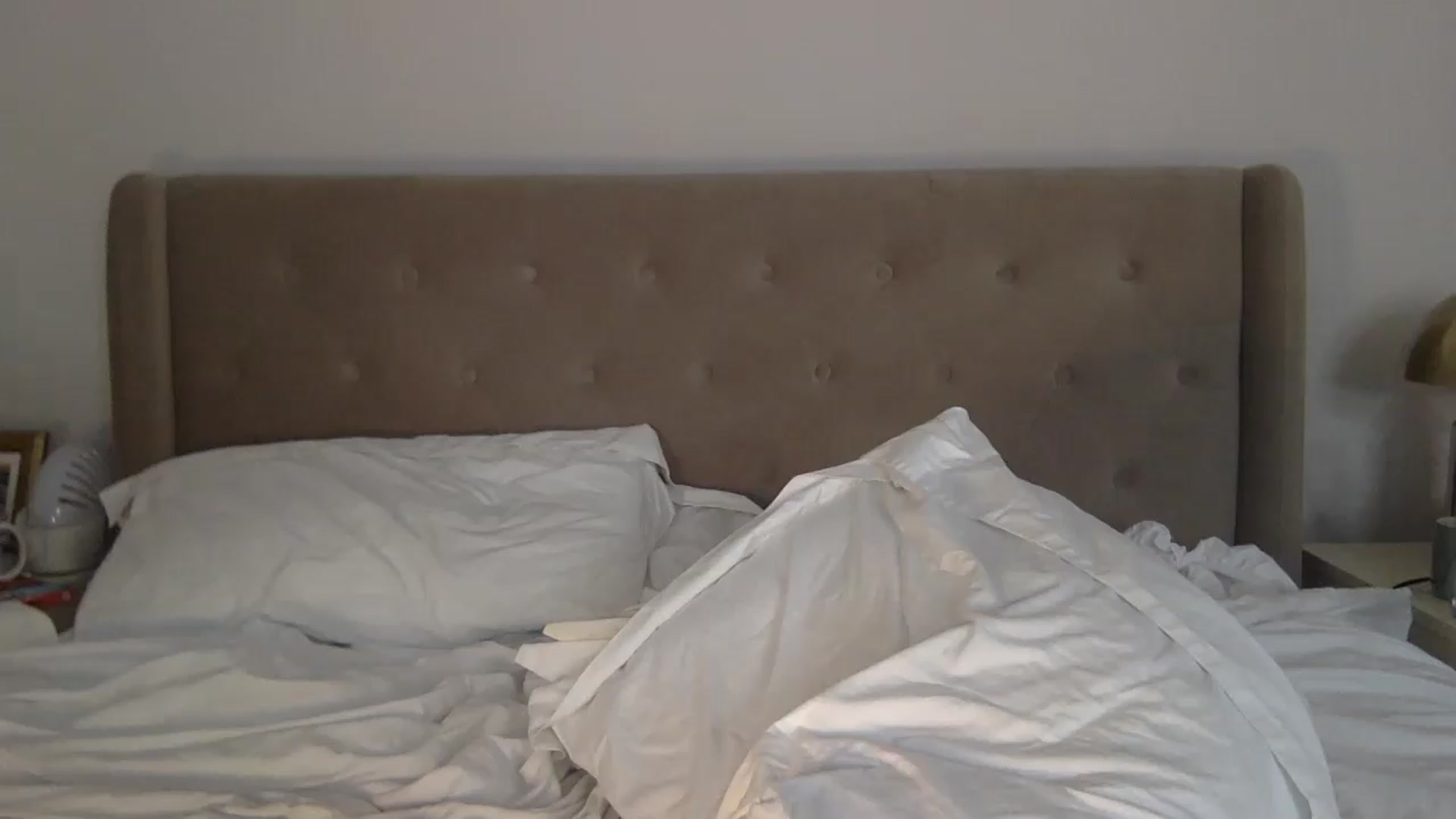 Gallery image thumbnail from louisezus's myfreecams stream on, 06/24/2026, 11:35 image 18 of 20