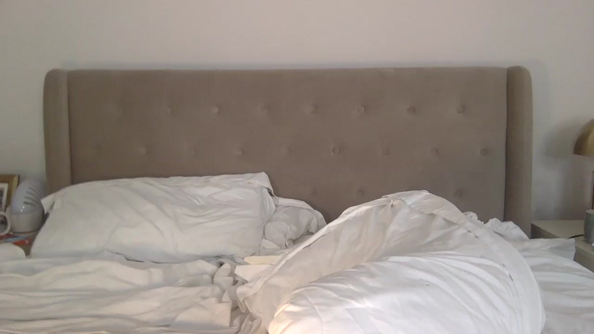 Gallery image thumbnail from louisezus's myfreecams stream on, 06/24/2026, 11:35 image 13 of 20