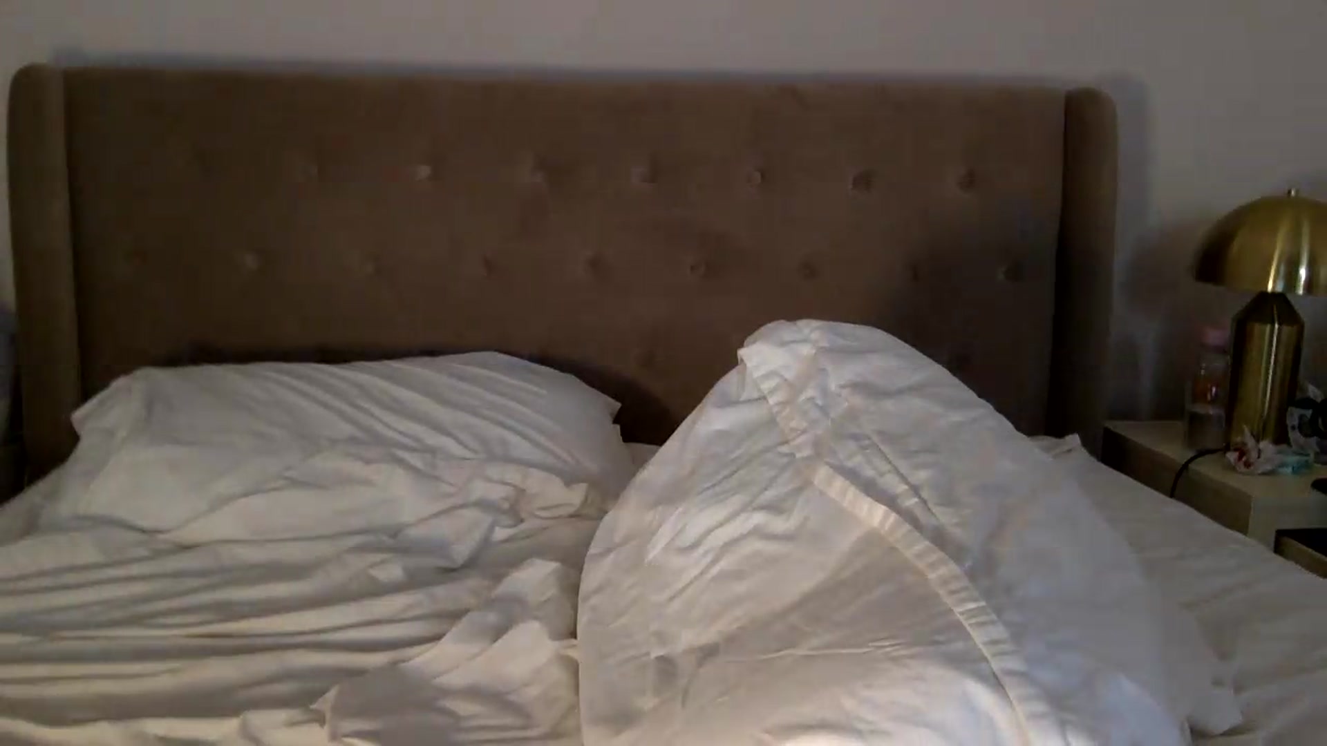 Gallery image thumbnail from louisezus's myfreecams stream on, 07/08/2026, 12:47 image 7 of 20