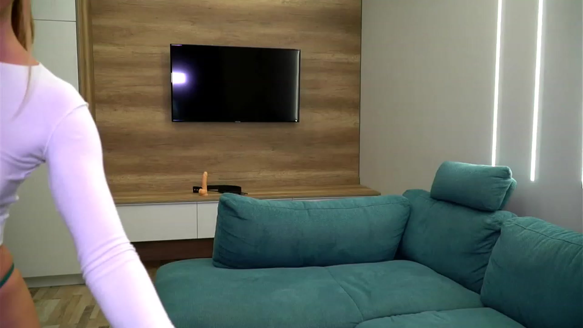 Gallery image thumbnail from lovelylollly's myfreecams stream on, 02/24/2023, 13:53 image 17 of 20