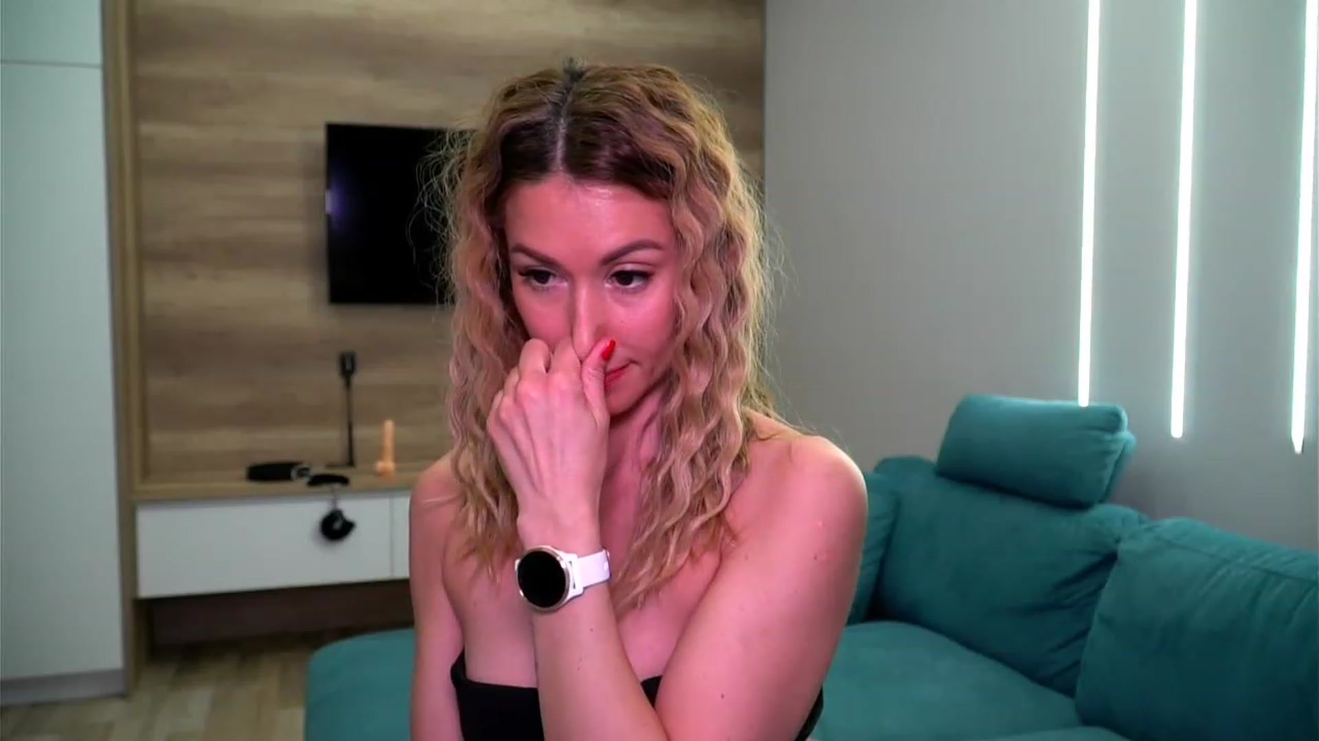 Gallery image thumbnail from lovelylollly's myfreecams stream on, 03/15/2023, 09:54 image 20 of 20