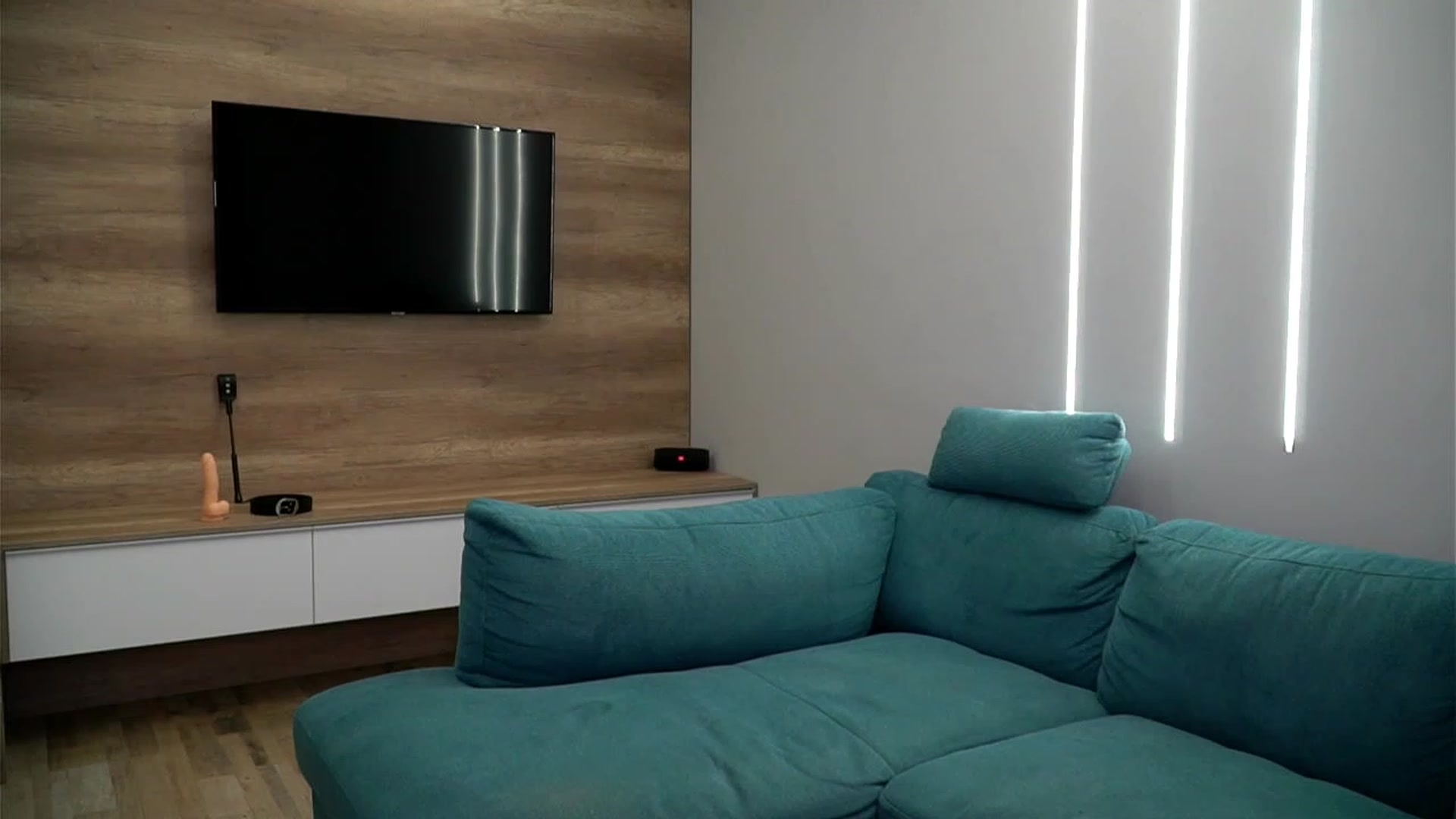 Gallery image thumbnail from lovelylollly's myfreecams stream on, 06/27/2023, 08:13 image 7 of 20