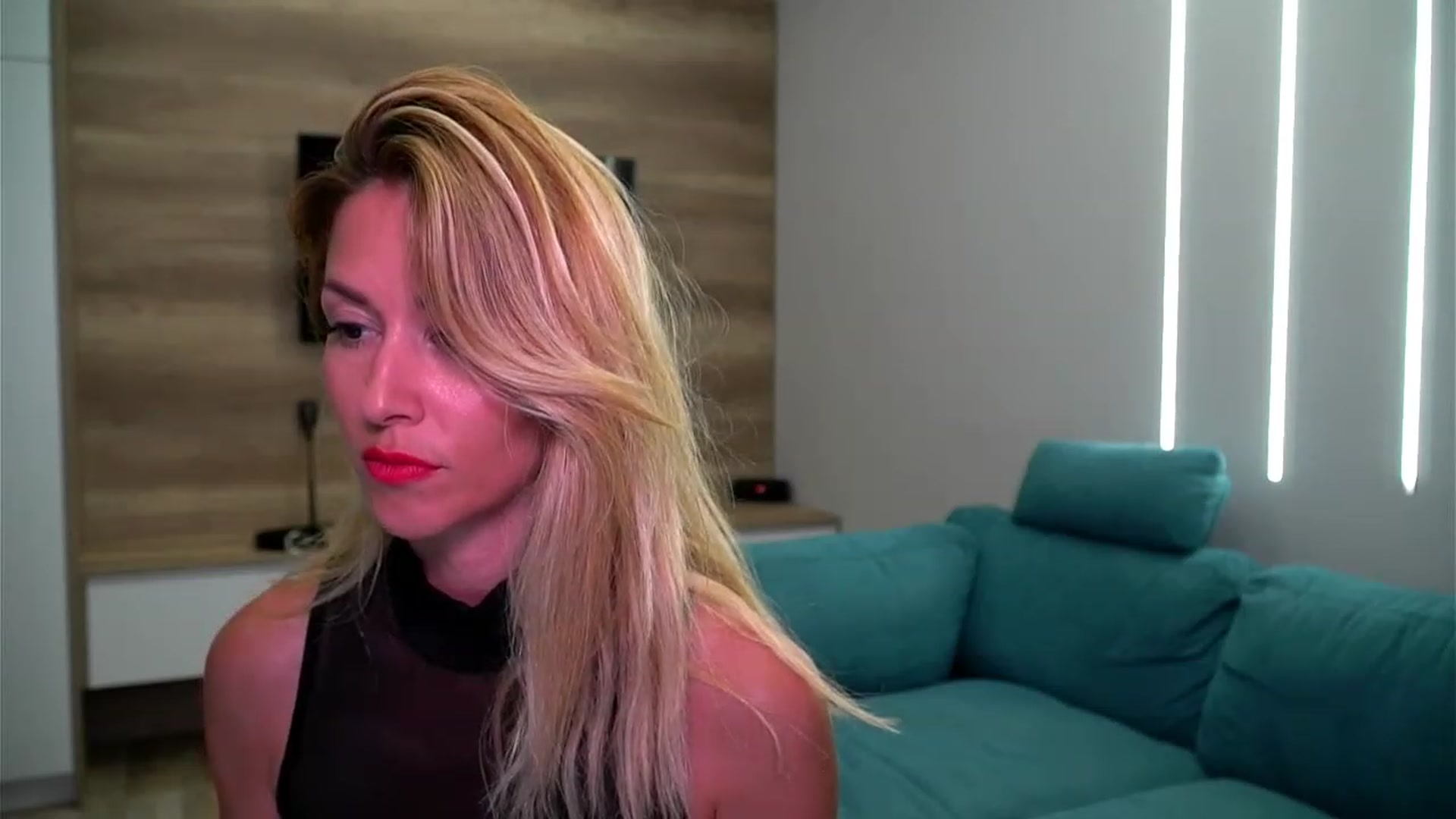 Gallery image thumbnail from lovelylollly's myfreecams stream on, 07/05/2023, 10:02 image 16 of 20