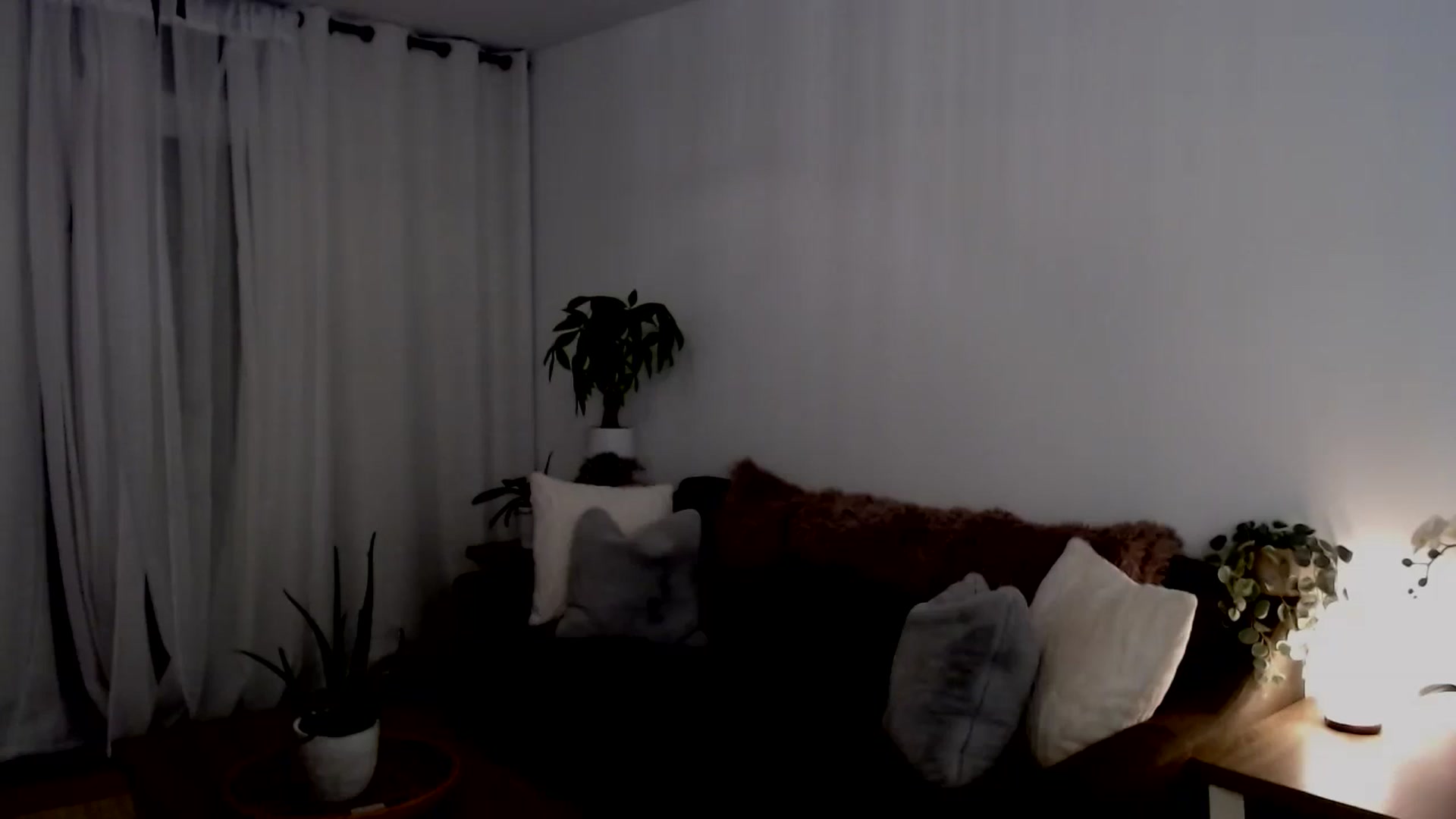 Gallery image thumbnail from lovemedaisy's myfreecams stream on, 10/16/2024, 06:20 image 14 of 20