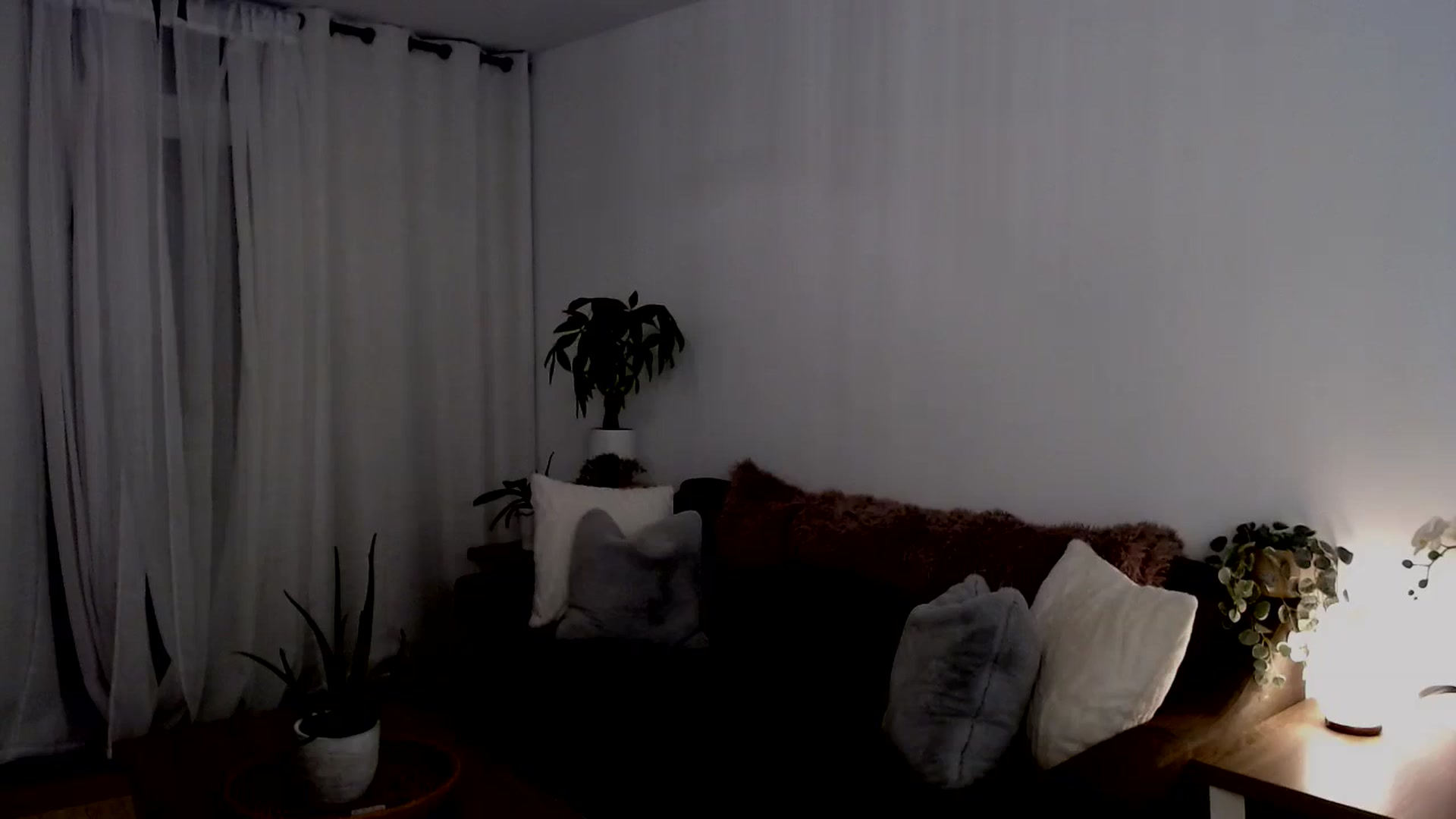 Gallery image thumbnail from lovemedaisy's myfreecams stream on, 10/16/2024, 06:20 image 19 of 20