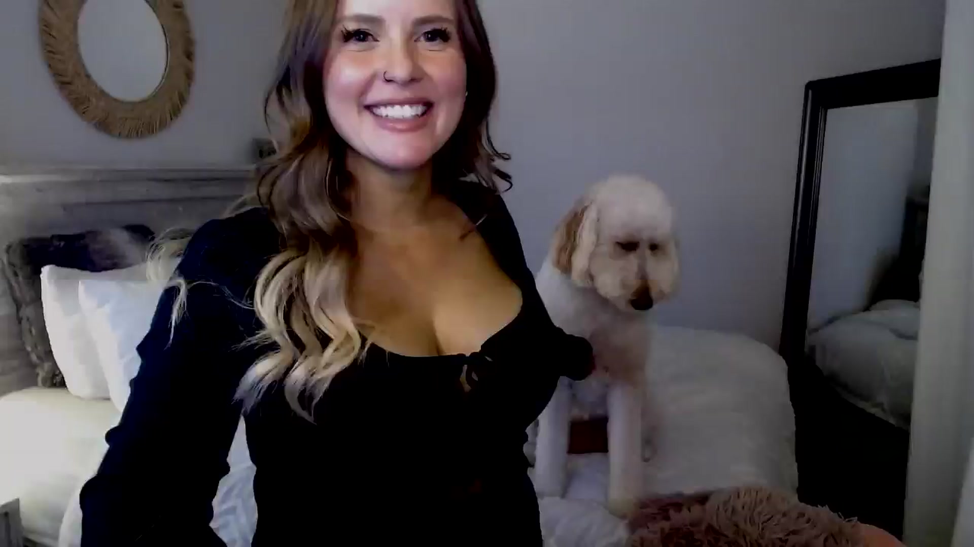 Gallery image thumbnail from lovemedaisy's myfreecams stream on, 10/25/2025, 06:02 image 1 of 20