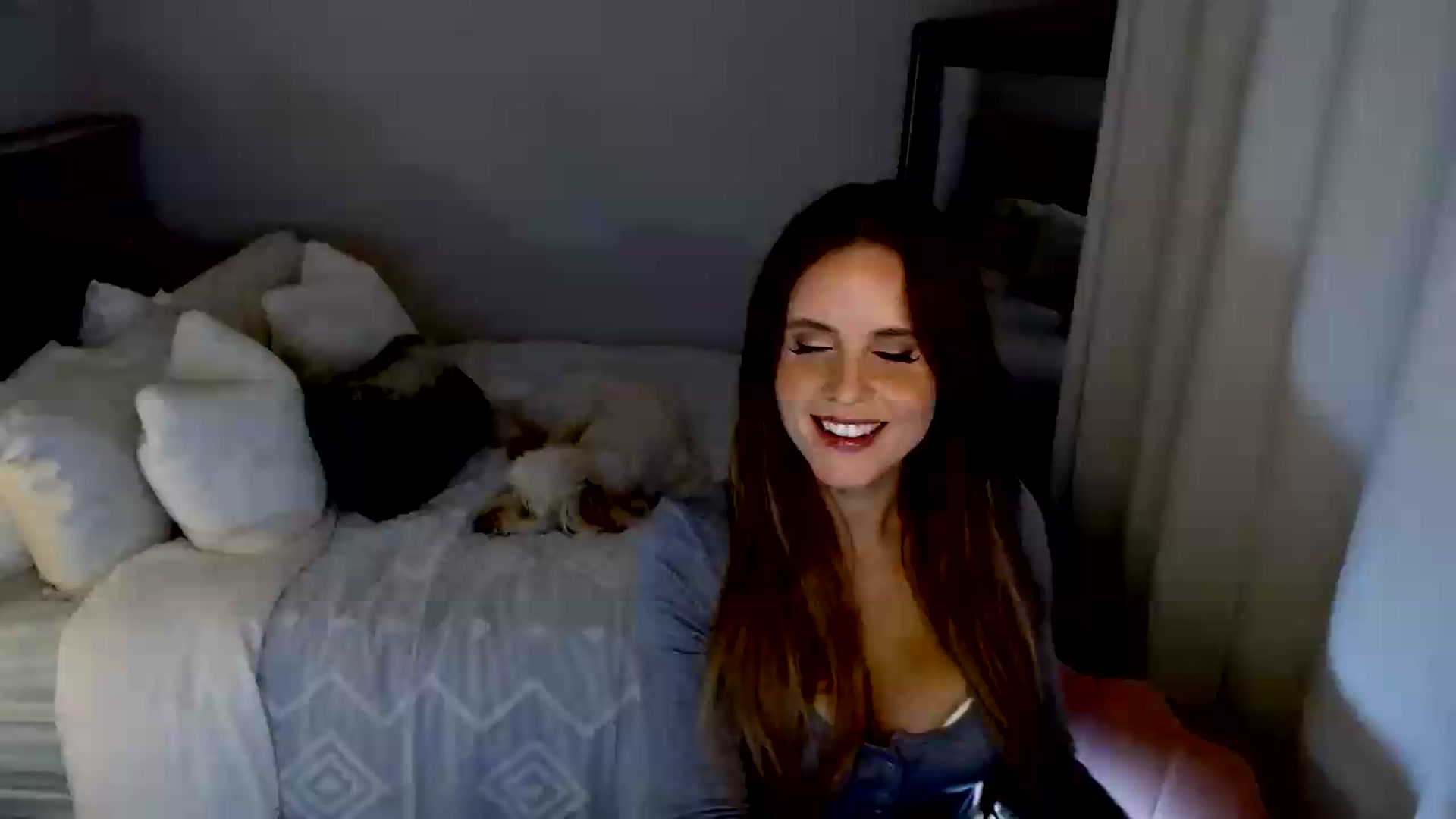 Gallery image thumbnail from lovemedaisy's myfreecams stream on, 09/13/2026, 06:13 image 8 of 20
