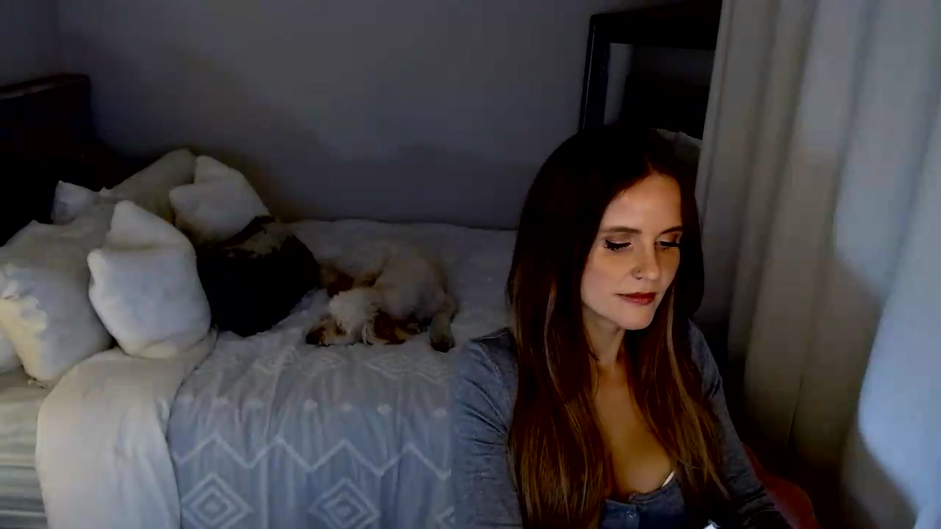 Gallery image thumbnail from lovemedaisy's myfreecams stream on, 09/13/2026, 06:13 image 9 of 20