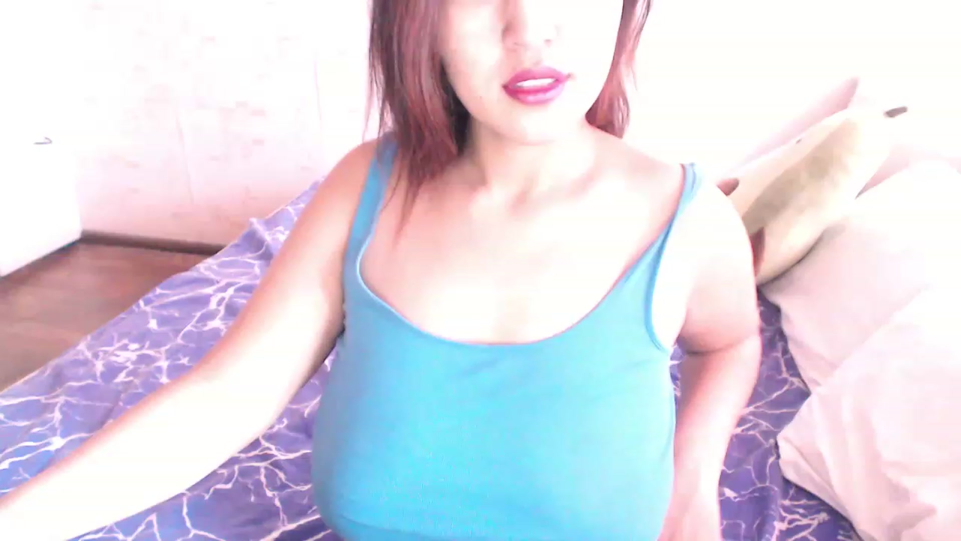 Gallery image thumbnail from lover_Kitten's myfreecams stream on, 02/21/2023, 06:09 image 8 of 20