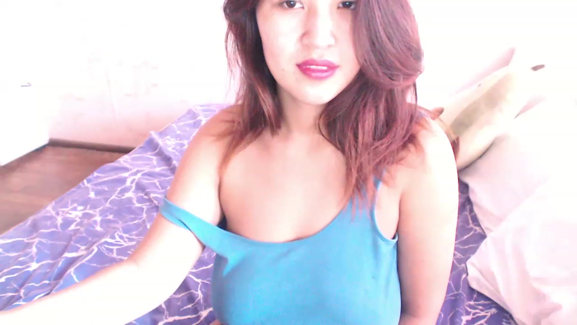 Gallery image thumbnail from lover_Kitten's myfreecams stream on, 02/21/2023, 06:09 image 17 of 20