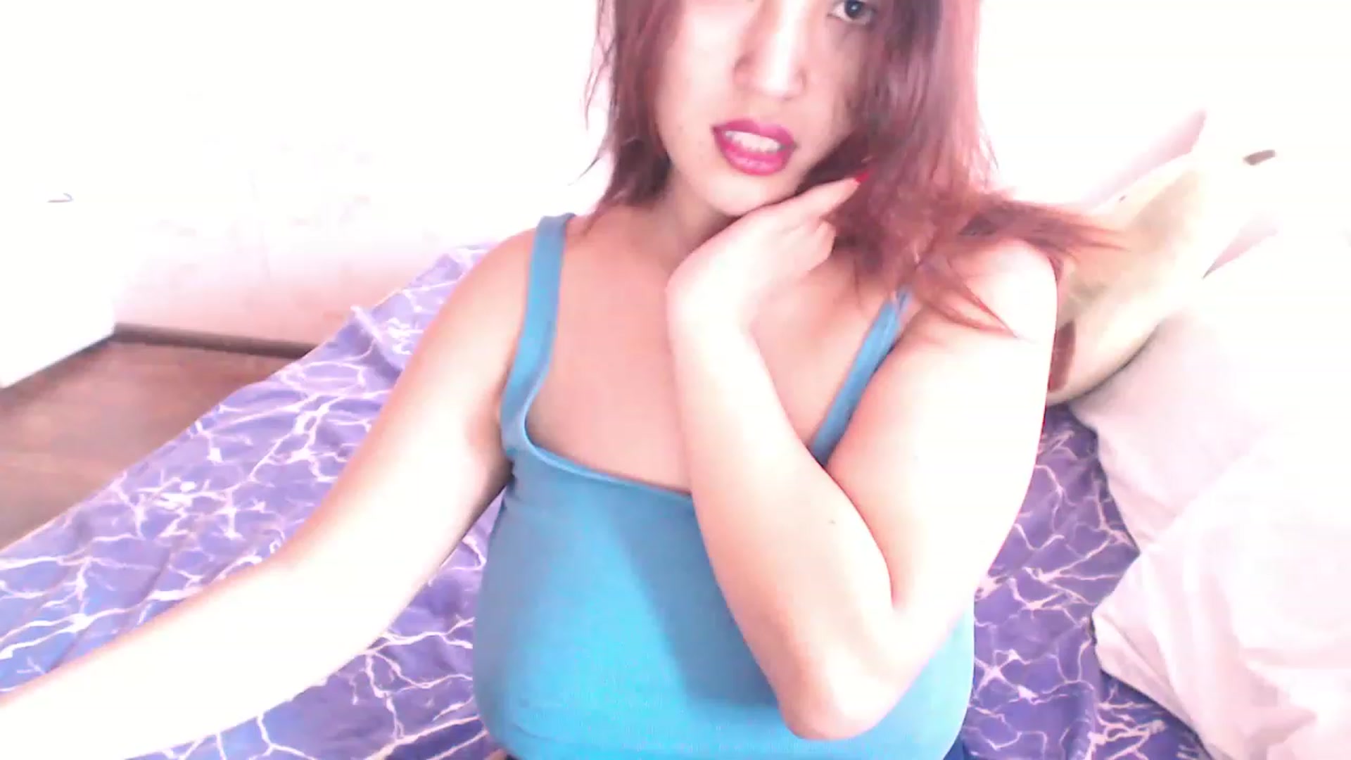 Gallery image thumbnail from lover_Kitten's myfreecams stream on, 02/21/2023, 06:09 image 6 of 20