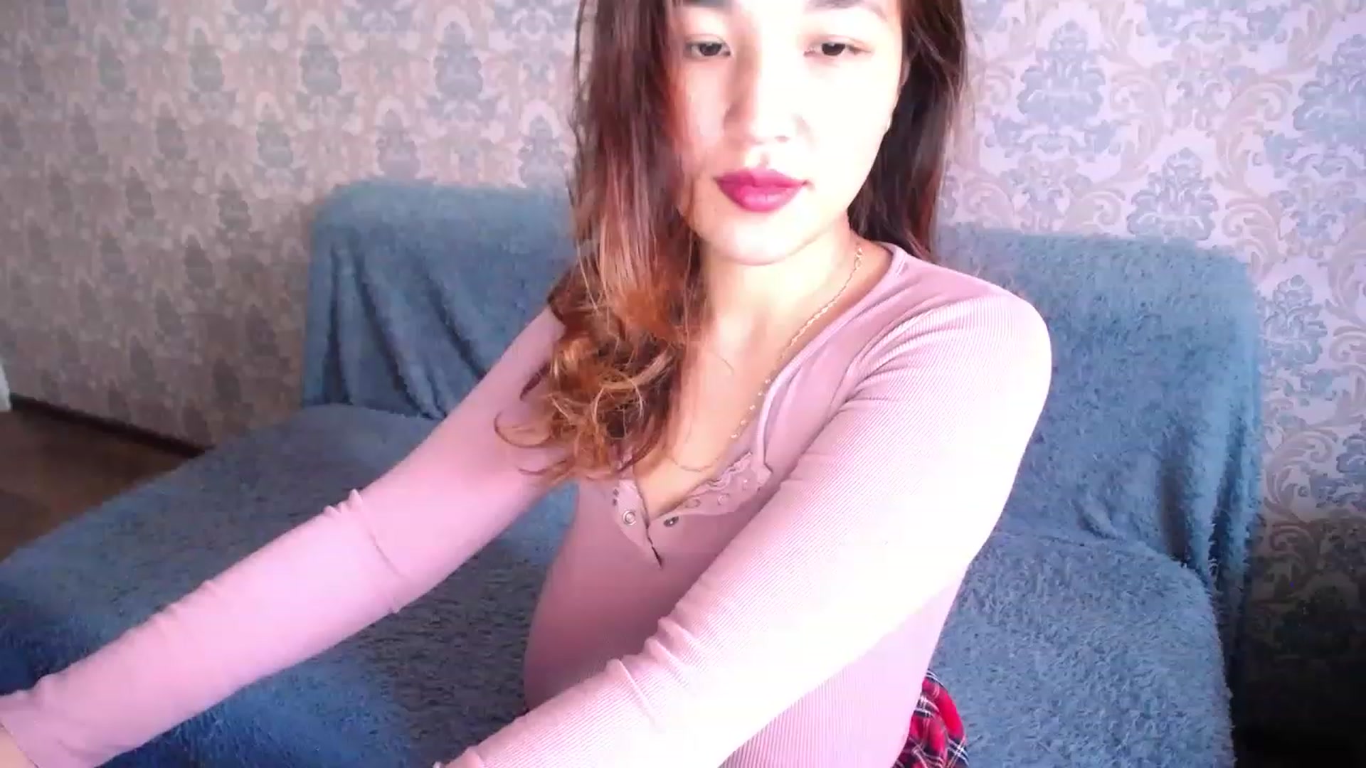 Gallery image thumbnail from lover_Kitten's myfreecams stream on, 07/12/2023, 05:47 image 12 of 20