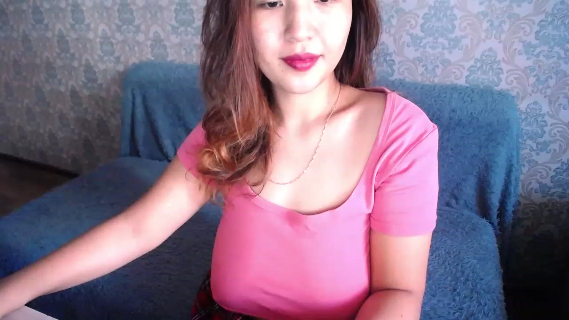 Gallery image thumbnail from lover_Kitten's myfreecams stream on, 07/12/2023, 05:47 image 4 of 20