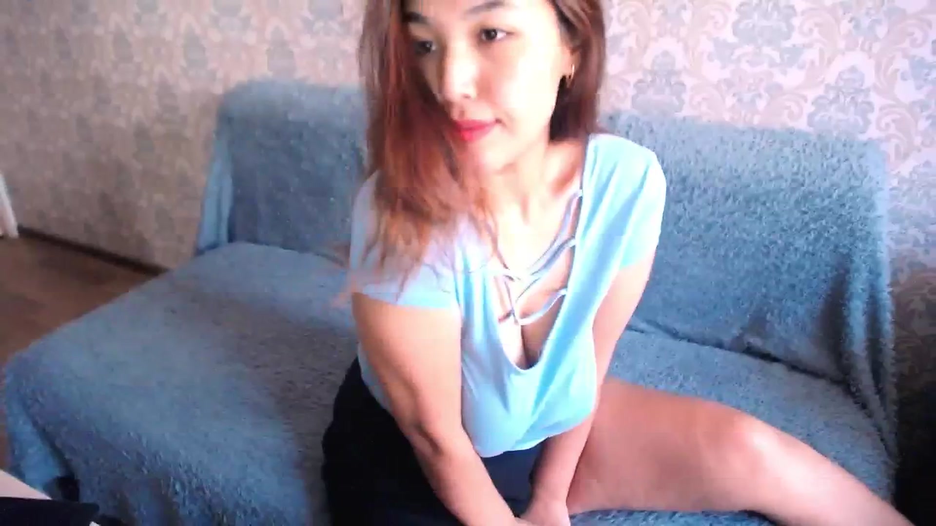 Gallery image thumbnail from lover_Kitten's myfreecams stream on, 08/18/2023, 05:37 image 18 of 20