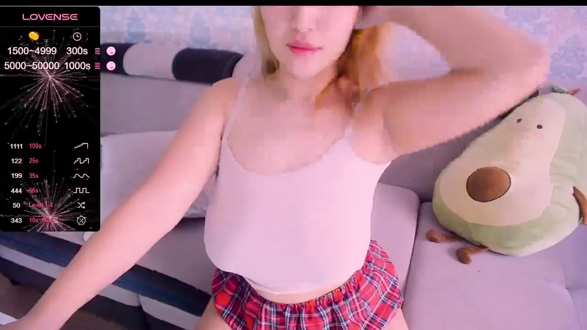 Gallery image thumbnail from lover_Kitten's myfreecams stream on, 02/07/2024, 07:22 image 16 of 20