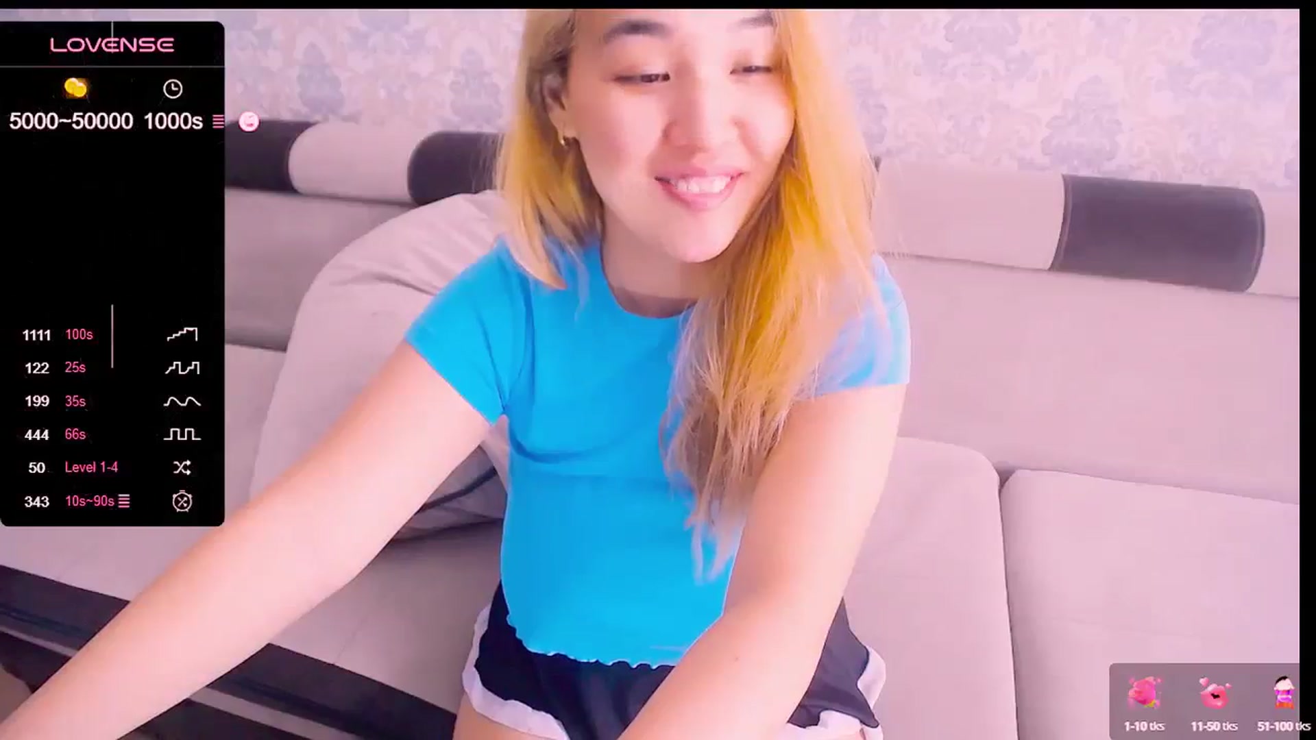 Gallery image thumbnail from lover_Kitten's myfreecams stream on, 02/27/2024, 07:53 image 13 of 20