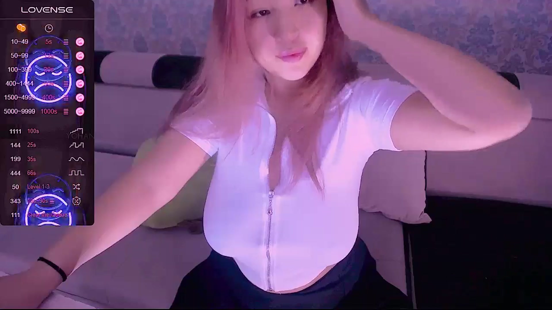 Gallery image thumbnail from lover_Kitten's myfreecams stream on, 04/27/2024, 11:51 image 5 of 20