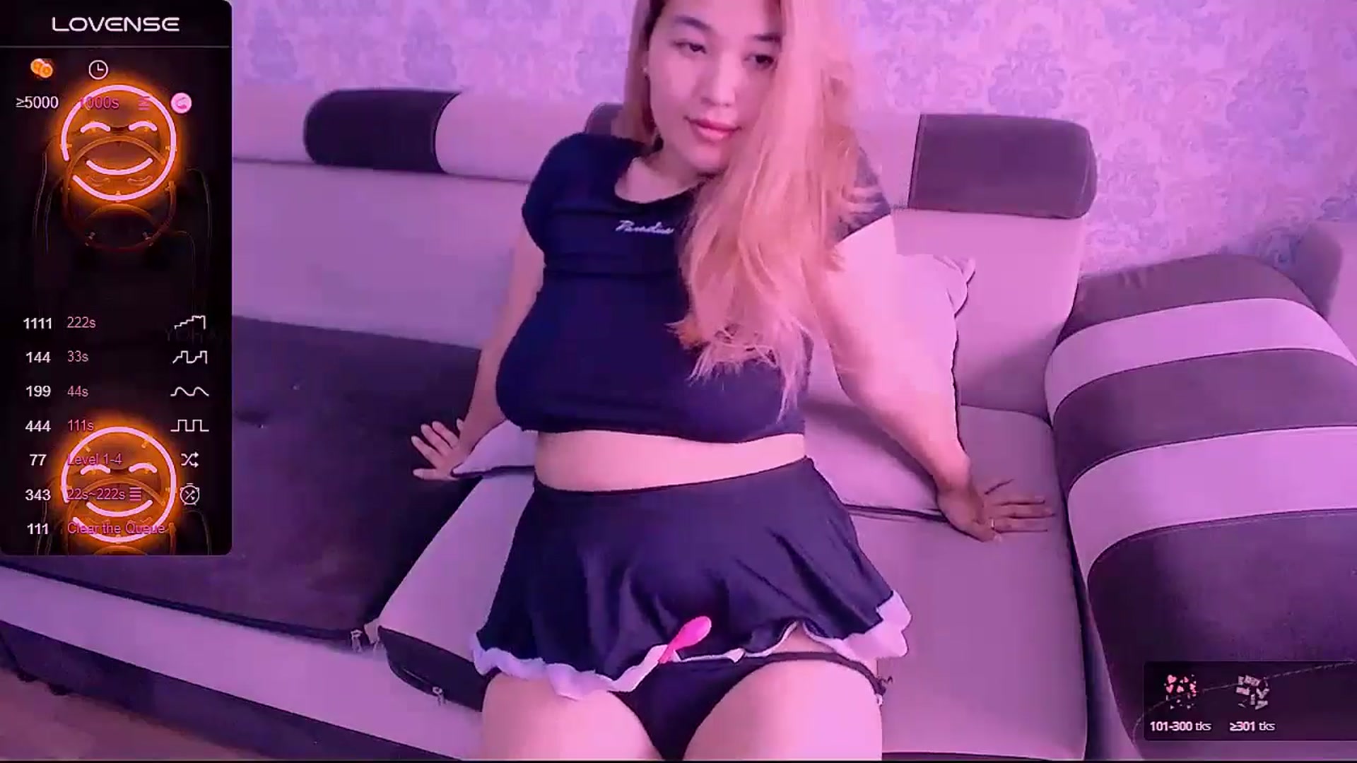 Gallery image thumbnail from lover_Kitten's myfreecams stream on, 05/23/2024, 14:24 image 9 of 20
