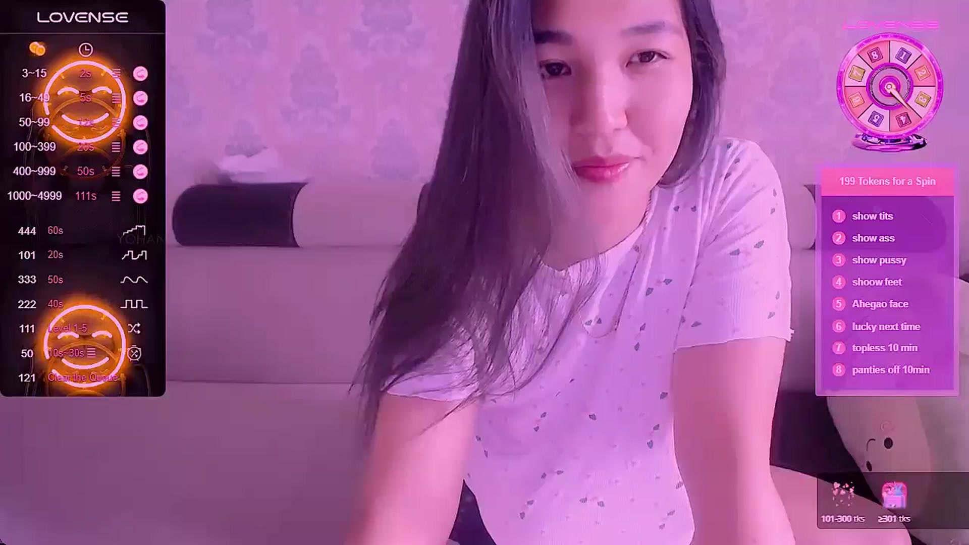 Gallery image thumbnail from lover_Kitten's myfreecams stream on, 07/29/2024, 12:41 image 8 of 20