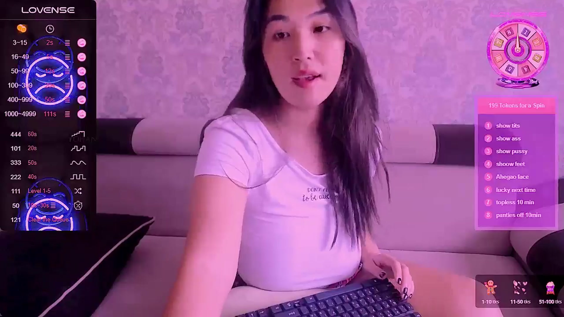 Gallery image thumbnail from lover_Kitten's myfreecams stream on, 07/31/2024, 07:03 image 12 of 20
