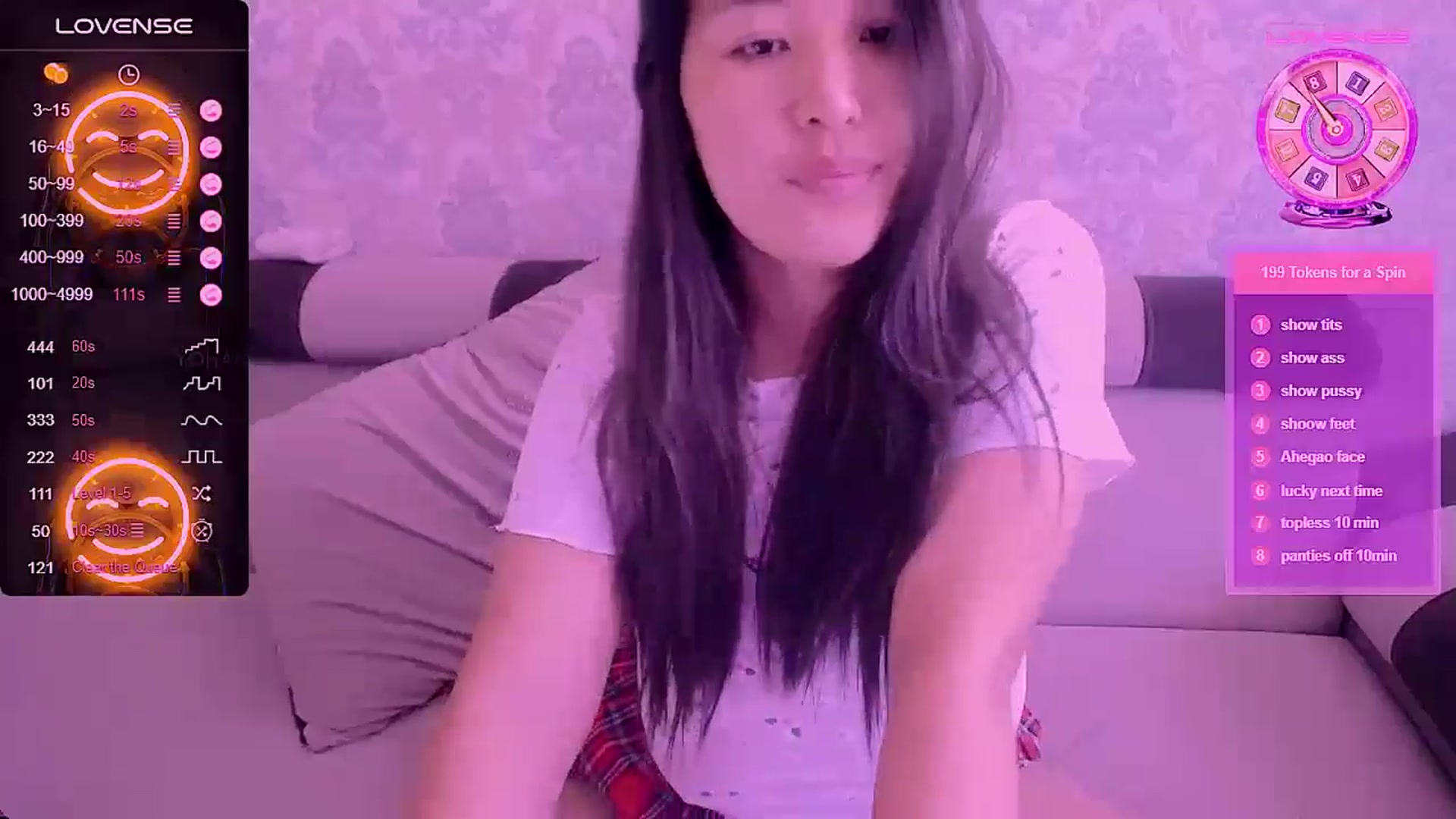 Gallery image thumbnail from lover_Kitten's myfreecams stream on, 08/01/2024, 07:33 image 6 of 20