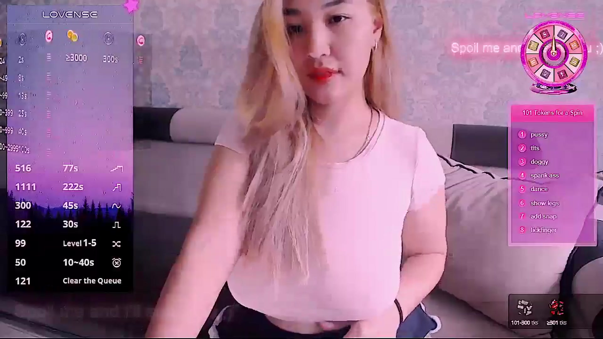 Gallery image thumbnail from lover_Kitten's myfreecams stream on, 03/25/2025, 08:17 image 18 of 20
