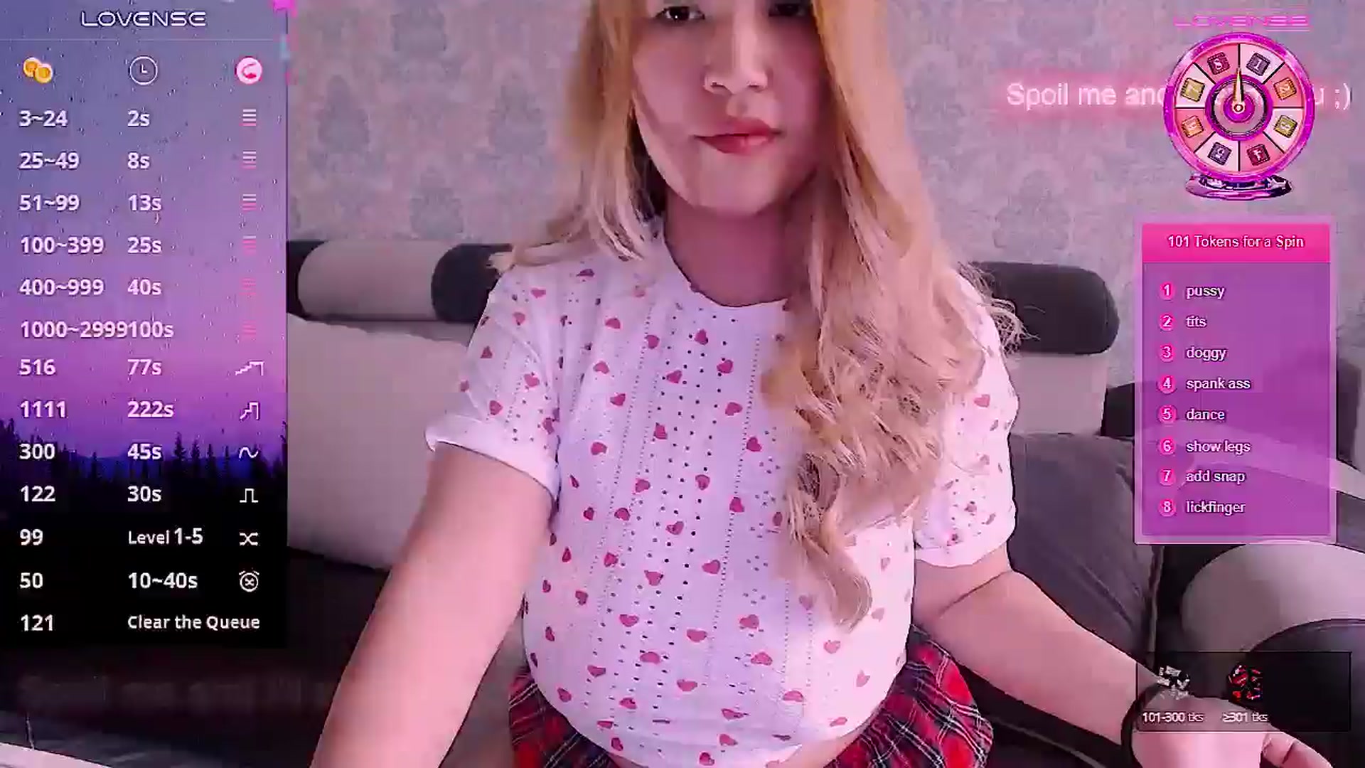 Gallery image thumbnail from lover_Kitten's myfreecams stream on, 03/28/2025, 08:27 image 7 of 20