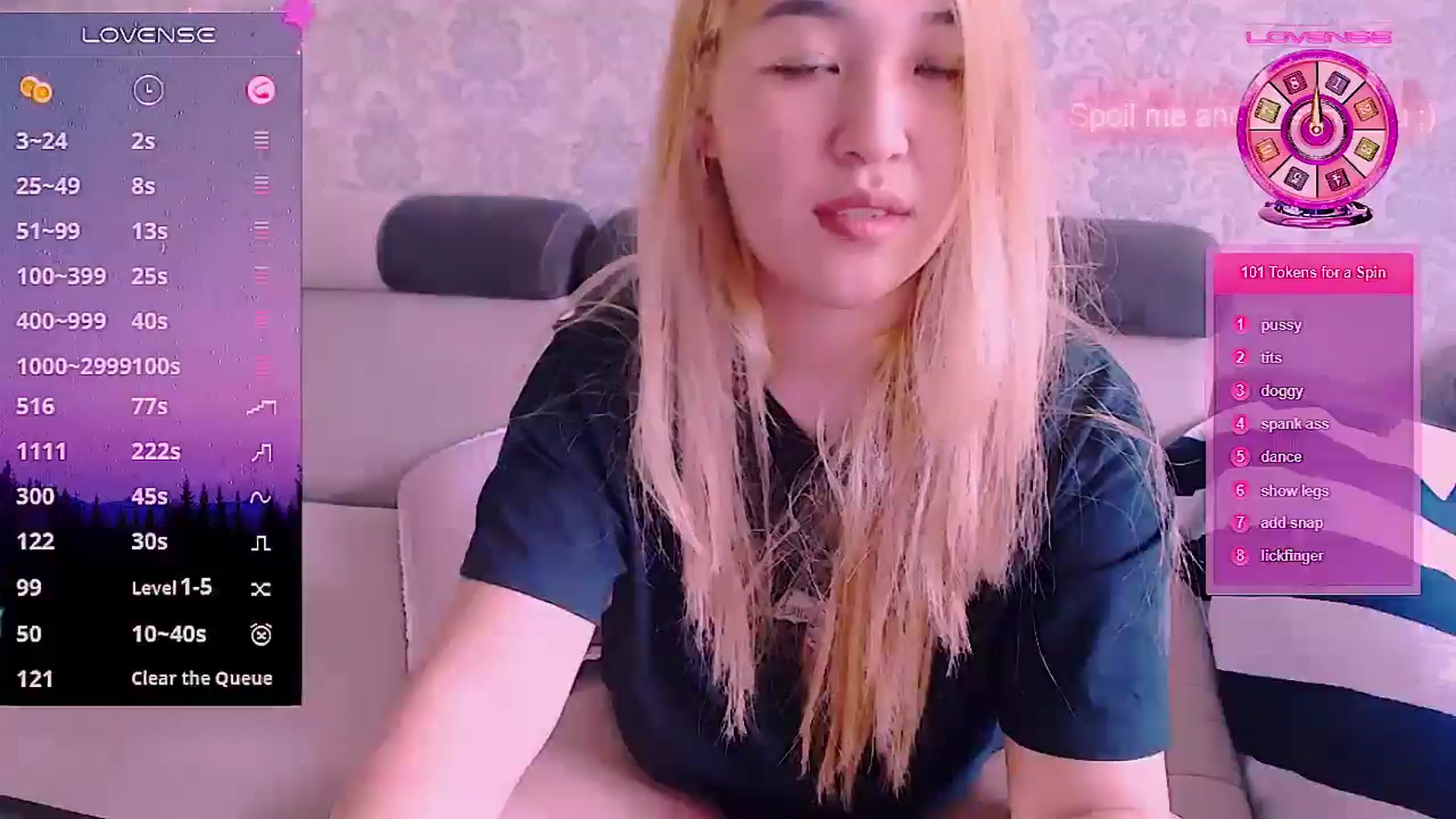 Gallery image thumbnail from lover_Kitten's myfreecams stream on, 04/16/2025, 08:50 image 5 of 20