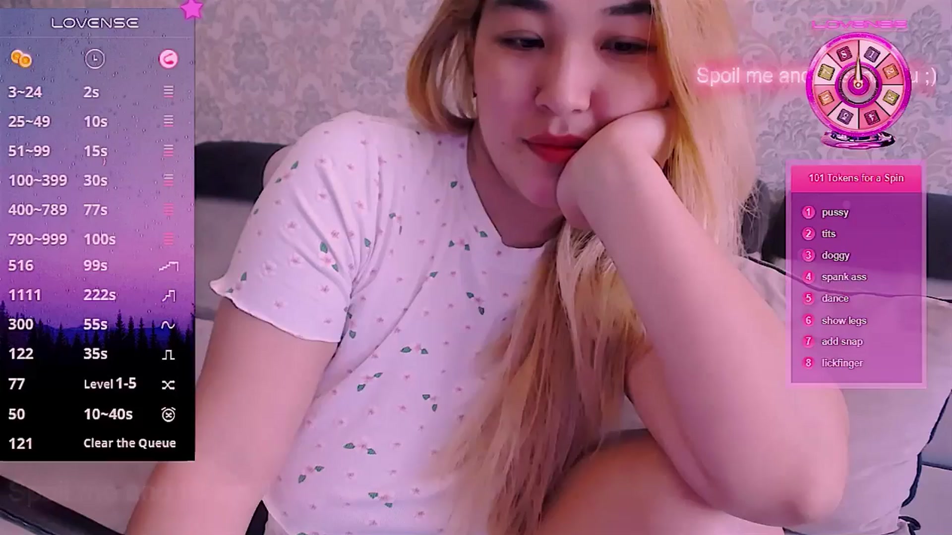 Gallery image thumbnail from lover_Kitten's myfreecams stream on, 05/03/2025, 08:27 image 15 of 20